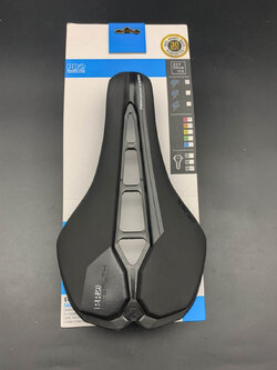 เบาะ Shimano pro stealth performance