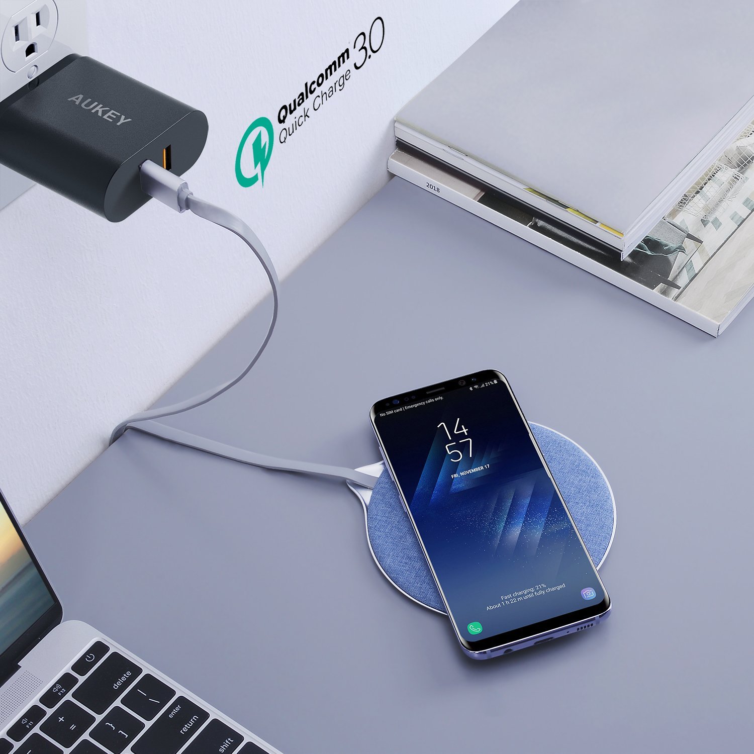 แท่นชาร์จไร้สาย AUKEY 10W Wireless Fast Charging Pad for Samsung Galaxy Note9 / S9 / S9+, LPhone X / Xs / Xs Max, and และรุ่นอื่นๆที่รองรับ รุ่น LC-Q4 สีดำ