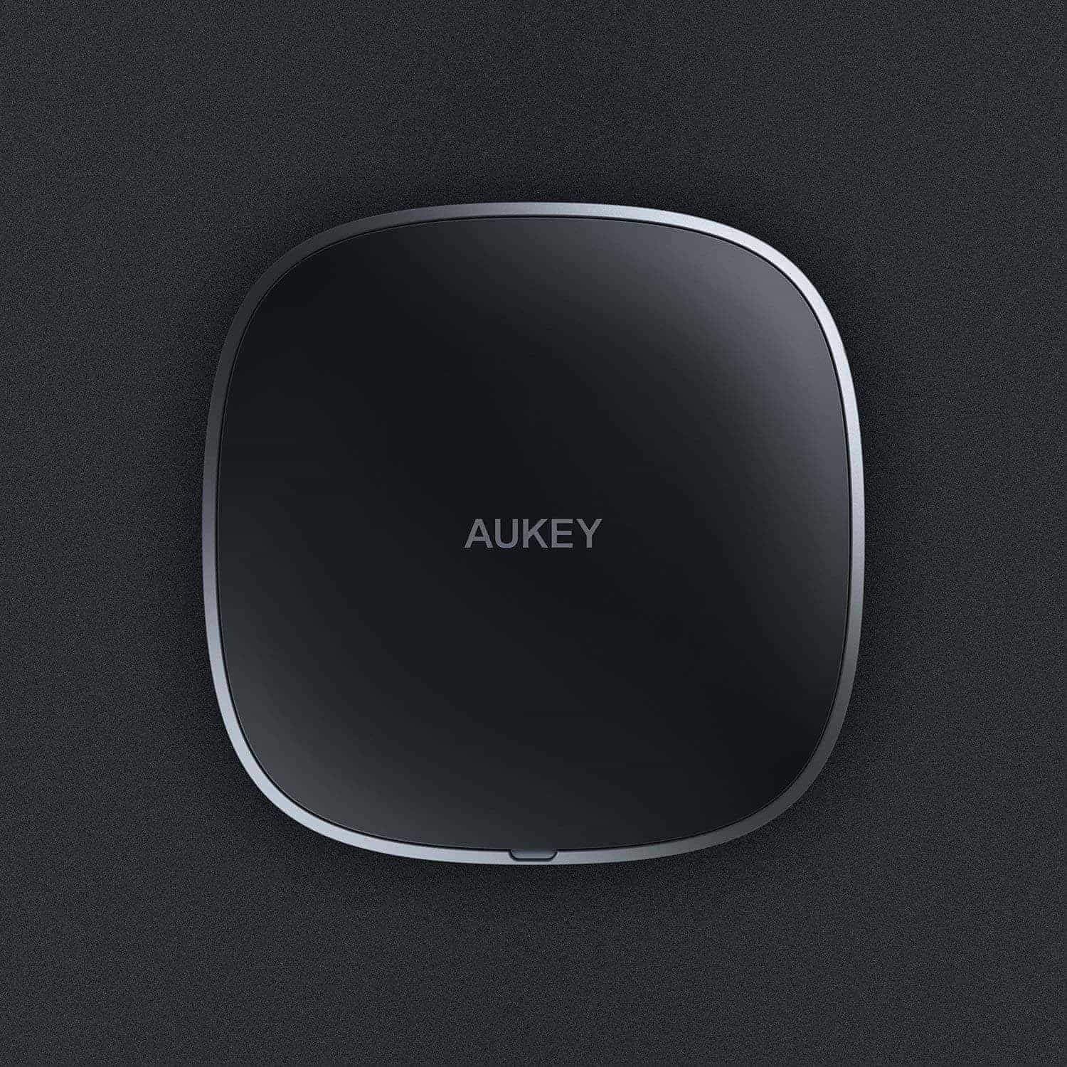 แท่นชาร์จไร้สาย AUKEY ชาร์จด่วนสูงสุด 10W Wireless Fast Charging Pad for Samsung Galaxy Note9 / S9 / S9+, iPhone X / Xs / Xs Max, and และรุ่นอื่นๆที่รองรับ รุ่น LC-Q6
