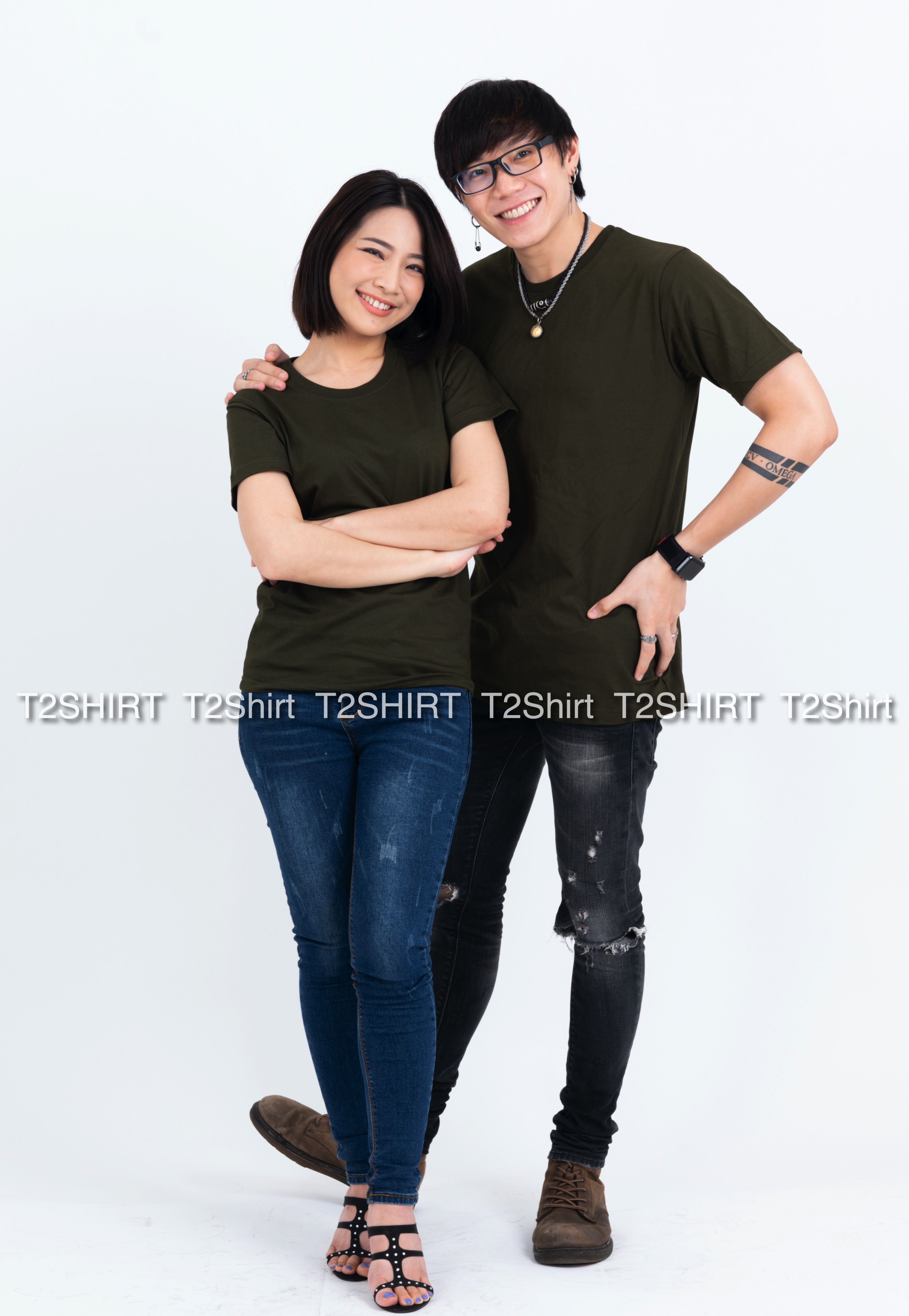 เสื้อยืด คอกลม แขนสั้น สีเขียวขี้ม้า Size L