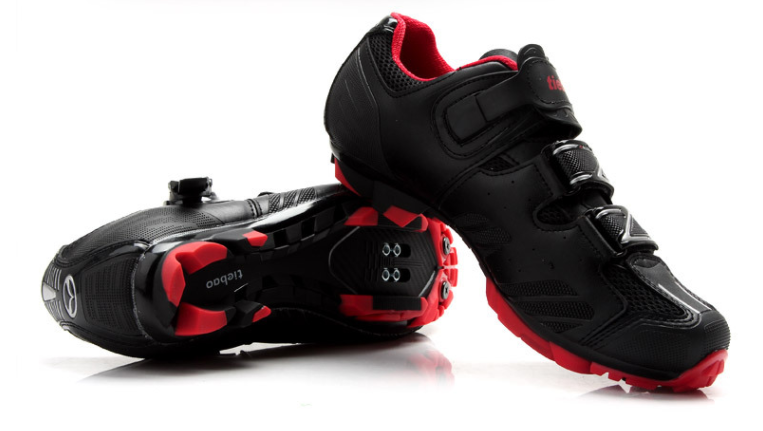 รองเท้า จักรยานภูเขา Tiebao ระบบตัว Lock