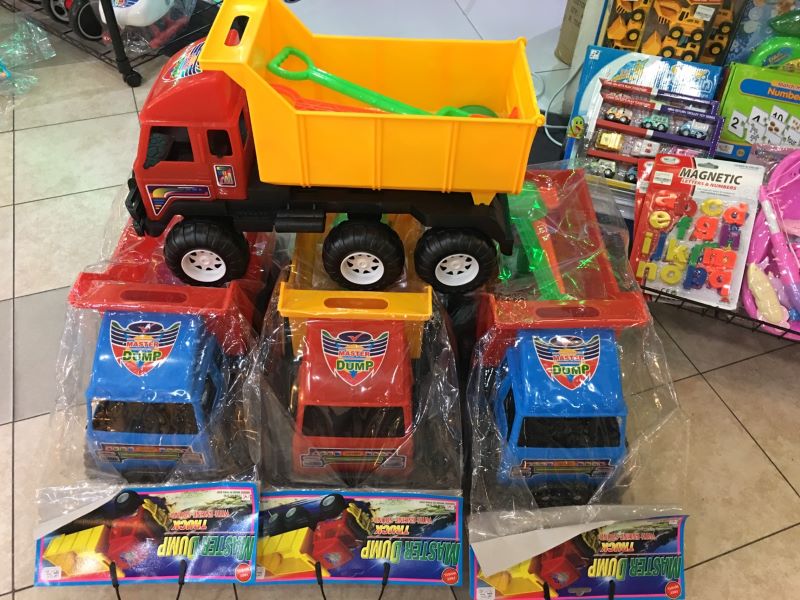 รถดั๊ม รถบรรทุก 6 ล้อ เด็กเล่น ใหญ่มาก สะใจ น้องๆ แน่นอน