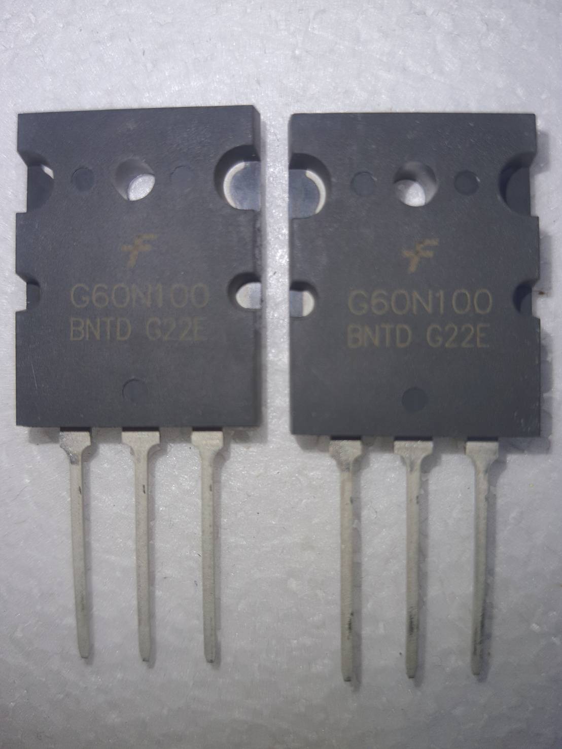 FGL60N100BNTD (TO-264 1000V 60A)