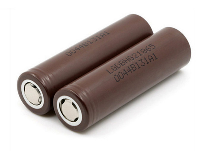 ไฟฉายแรงสูงขนาดกลาง แสงสุดสว่าง Convoy 4X18A SBT90.2 Black หลอด Luminus SBT90.2 5700K แสงค่อนไปเหลือง