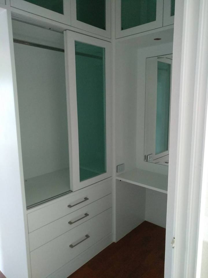 บ้านเดี่ยว 2 ชั้น พื้นที่ : 1 งาน 46.1 ตรว. หมู่บ้านลัดดารมย์ เลขที่ 22/70 ตำบลอ้อมเกร็ด อำเภอปากเกร็ด จังหวัดนนทบุรี ระหัสก.2206