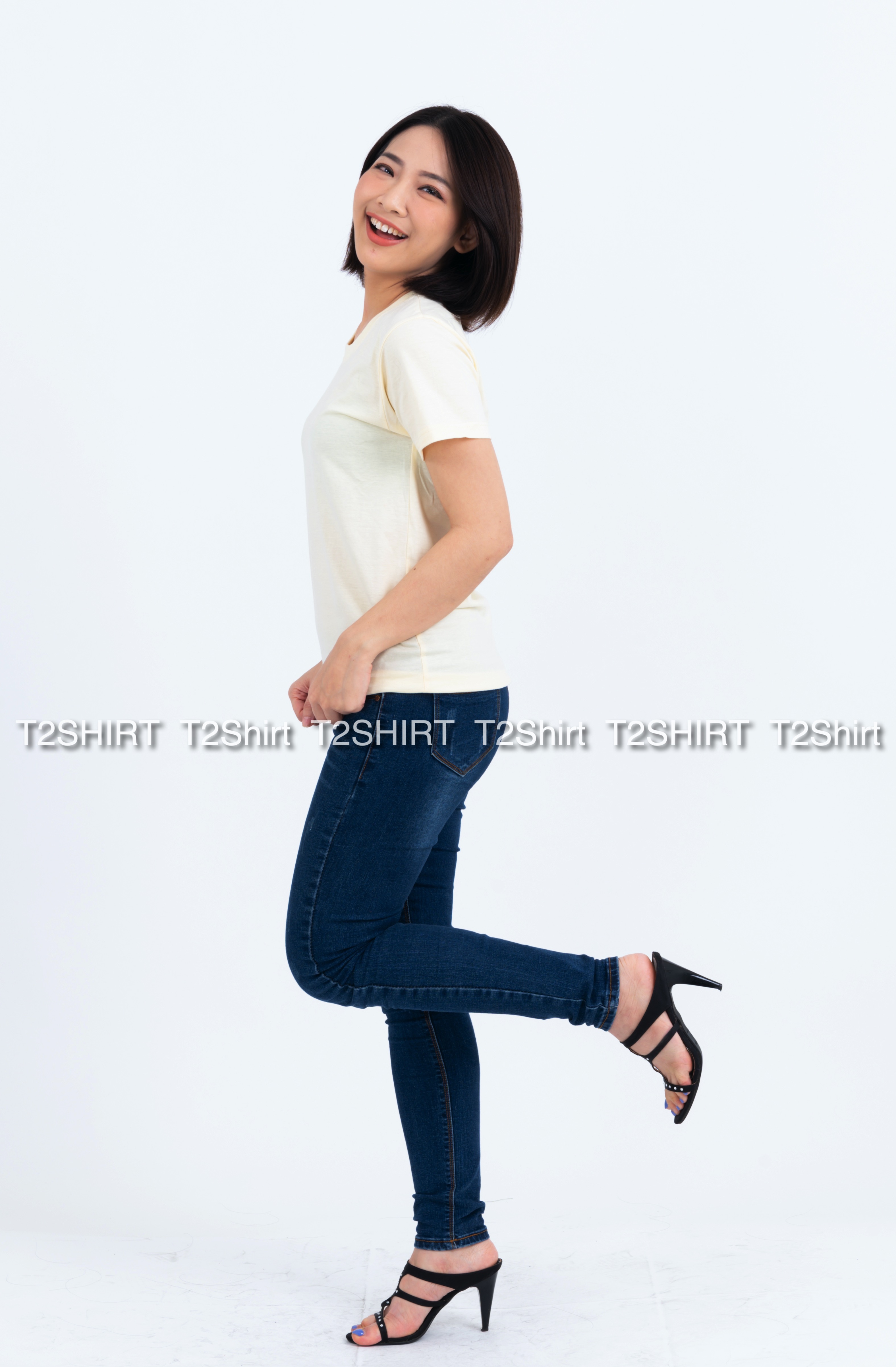 เสื้อยืด คอกลม แขนสั้น สีครีม Size 4XL
