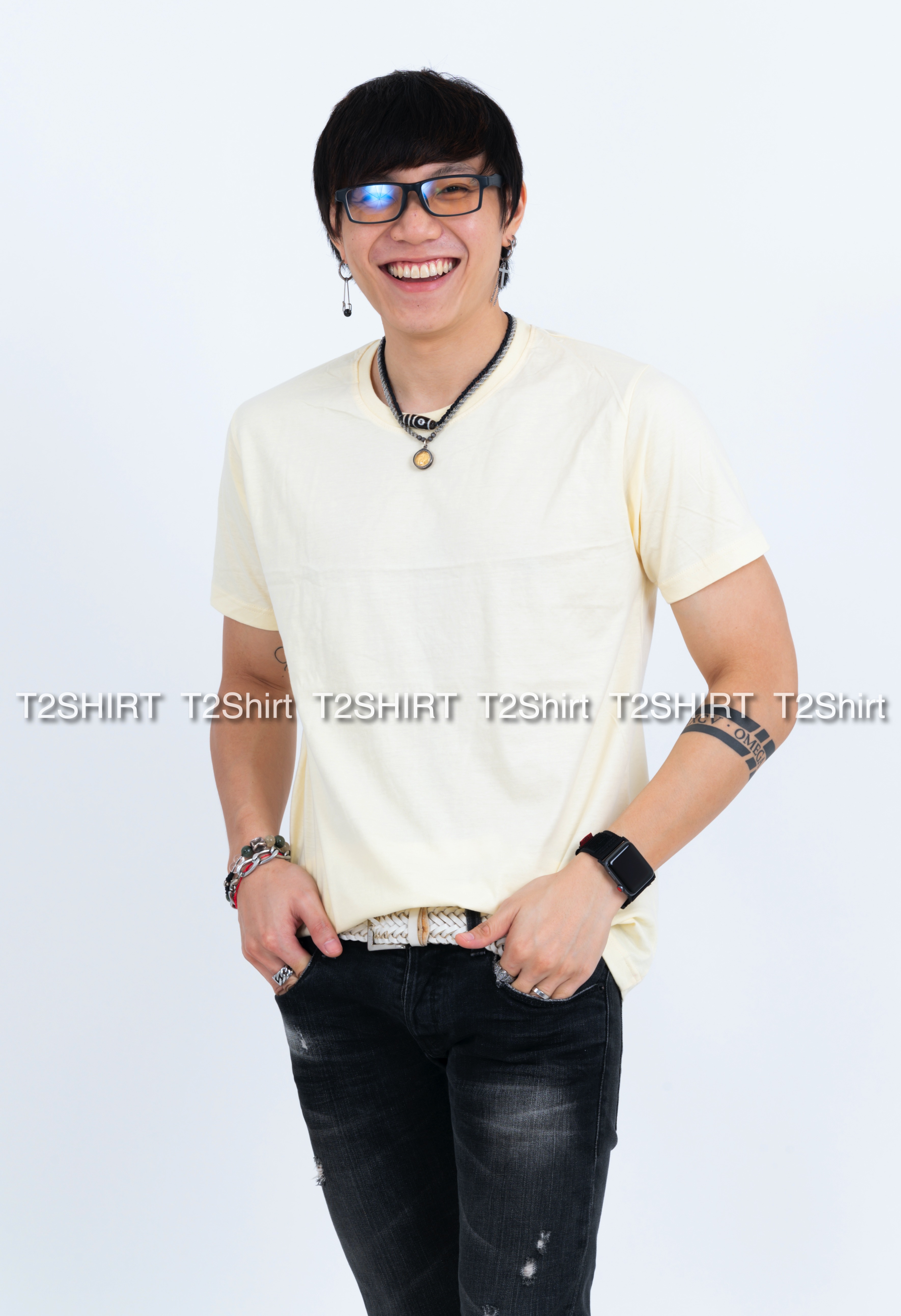 เสื้อยืด คอกลม แขนสั้น สีครีม Size M