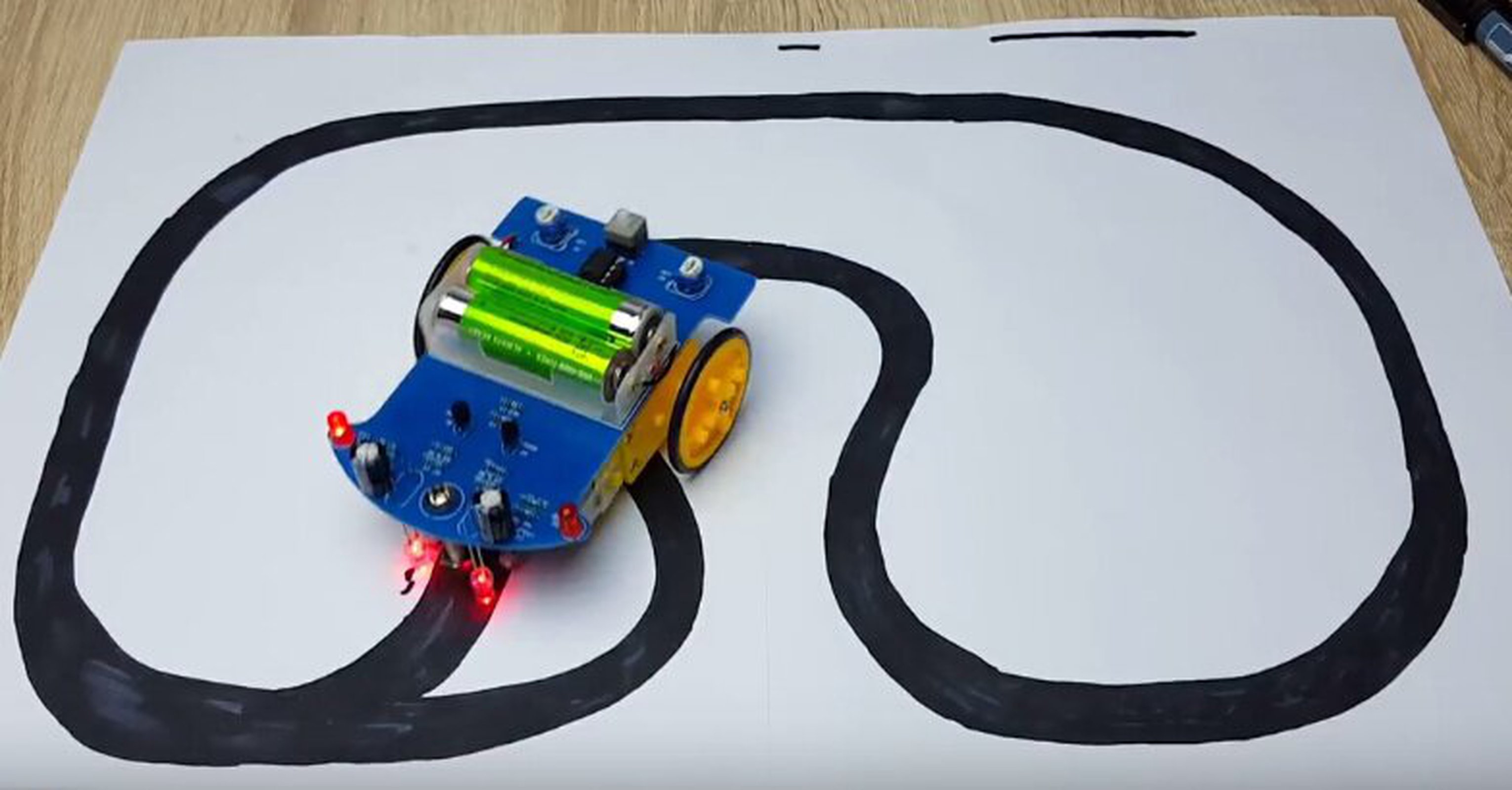 Line Follower Tracking Smart Car ชุดประกอบรถวิ่งตามเส้น หุ่นยนต์เดินตามเส้น