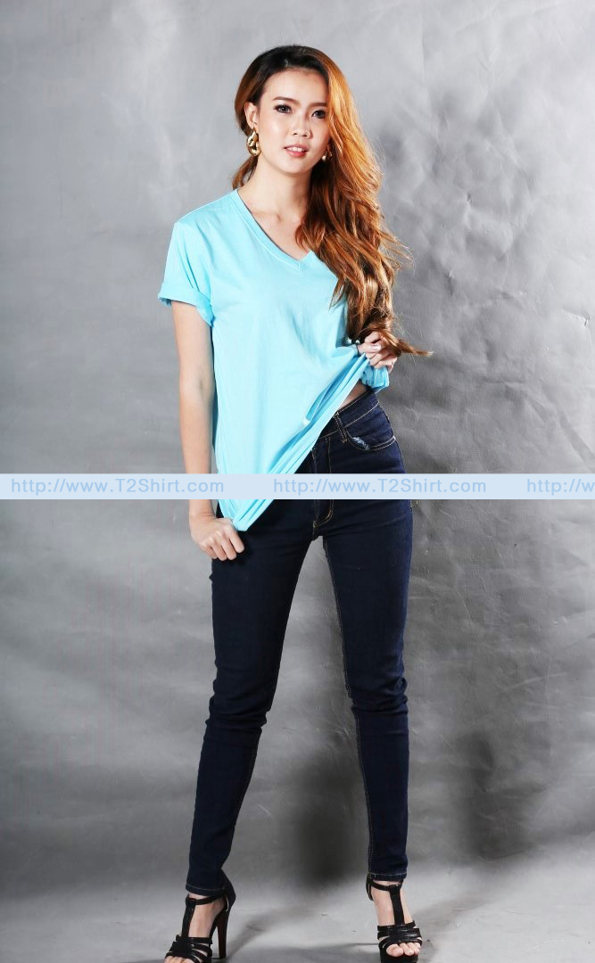 เสื้อยืด คอวี แขนสั้น สีฟ้าอ่อน Size XL