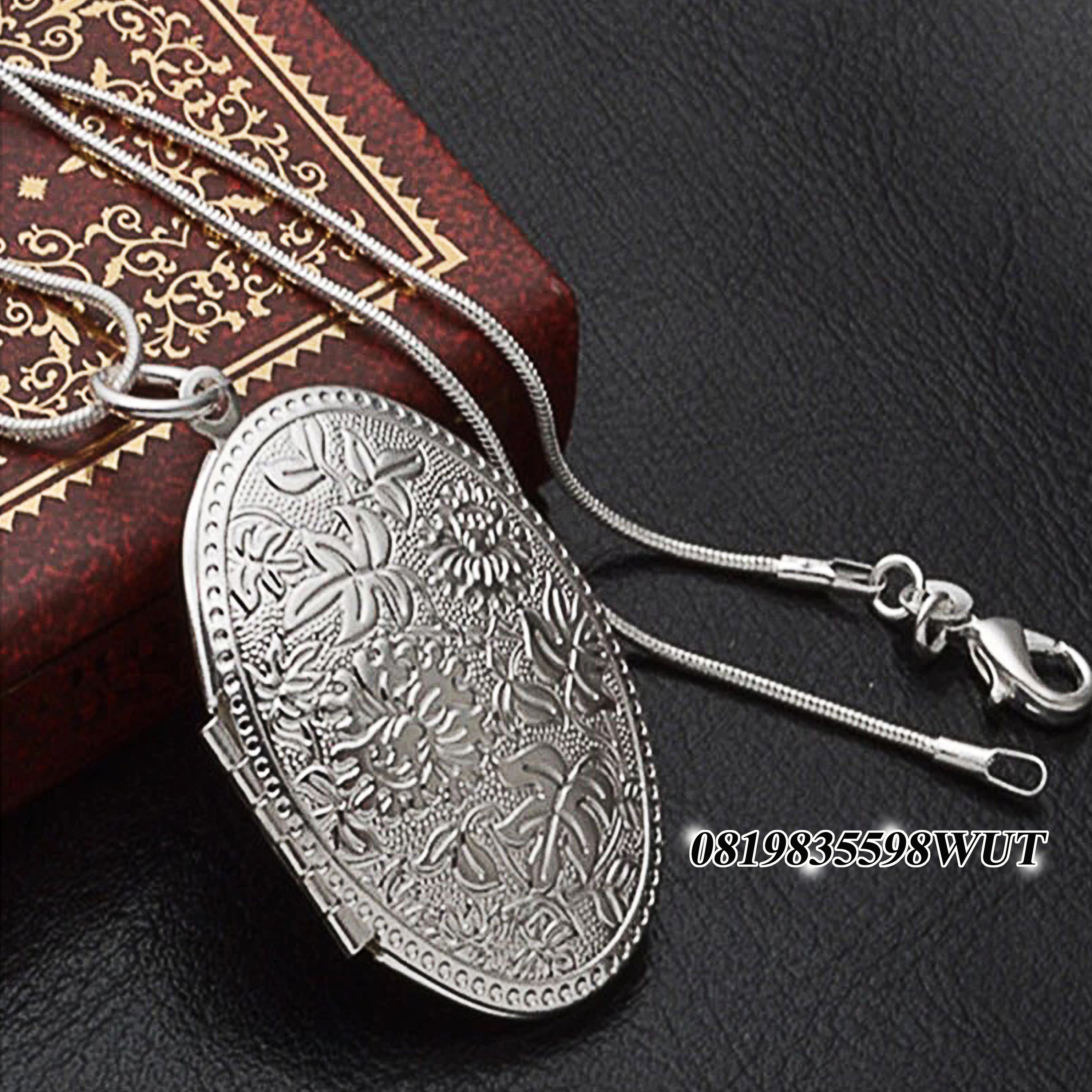 "ล็อกเก็ต เปิด ปิด ได้" "ล็อกเก็ตใส่รูปได้"