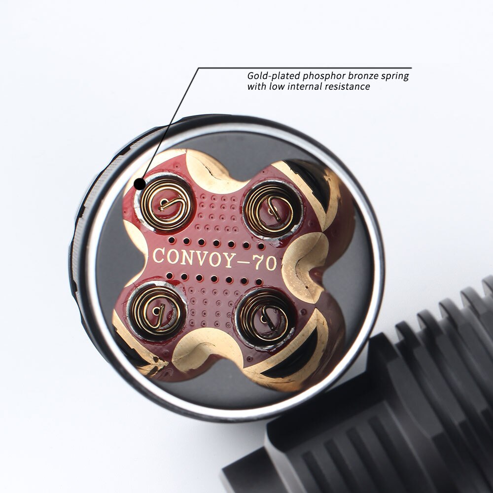 ไฟฉายแรงสูงขนาดกลาง แสงสุดสว่าง Convoy 4X18A SBT90.2 Black หลอด Luminus SBT90.2 5700K แสงค่อนไปเหลือง