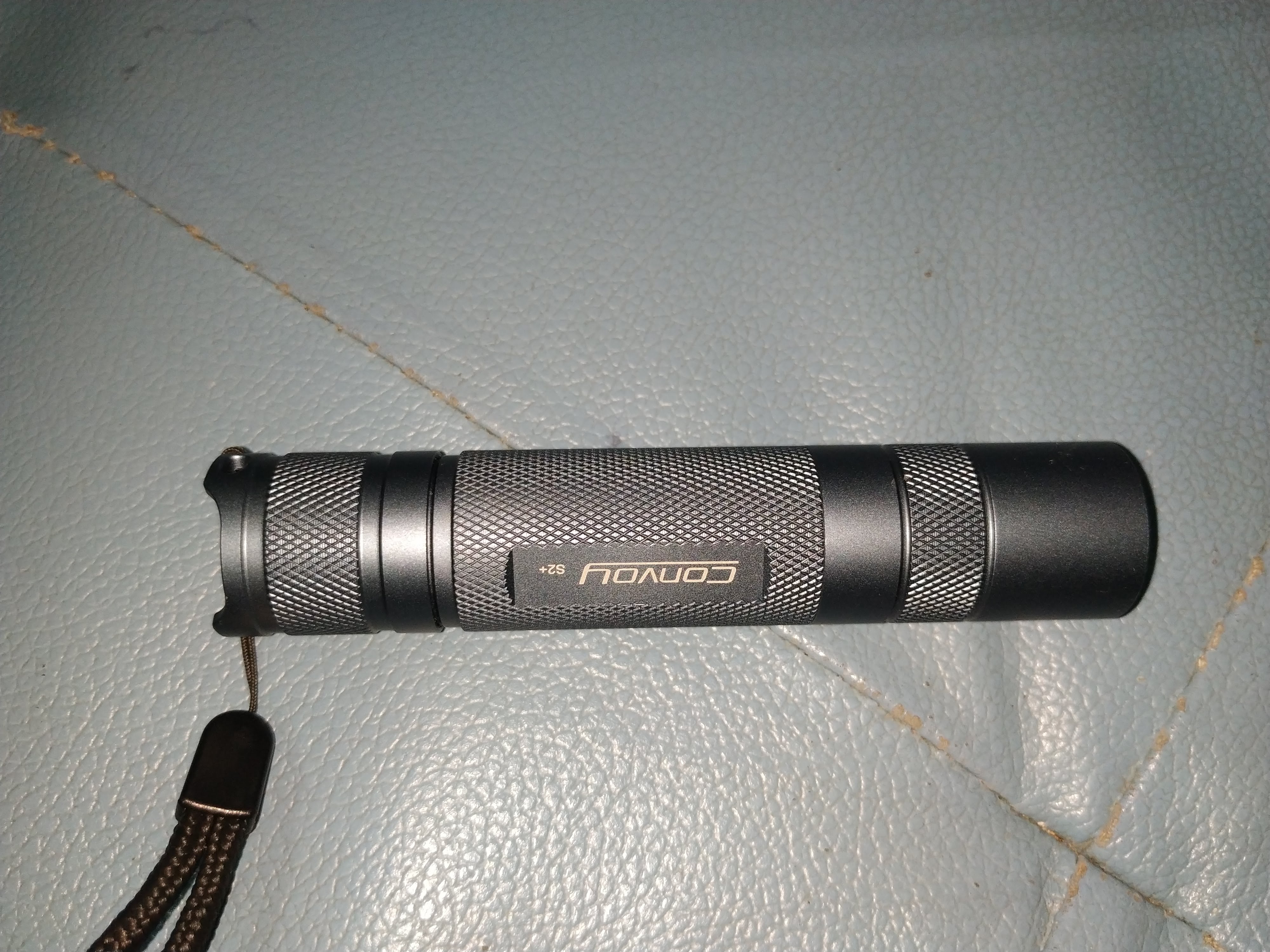 ไฟฉายพกพาคุณภาพสูง Convoy รุ่น S2+ Titanium Luminus SSST20 led 6500K