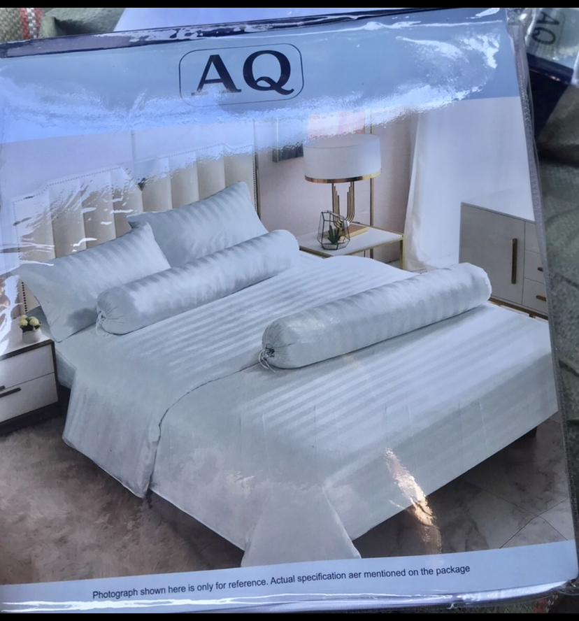 โปรลดราคา! ผ้าปูที่นอน สีพื้นลายริ้ว 5, 6 ฟุต 5 ชิ้น งานโรงแรมเกรด 4 ดาว ส่งด่วน ฟรี!