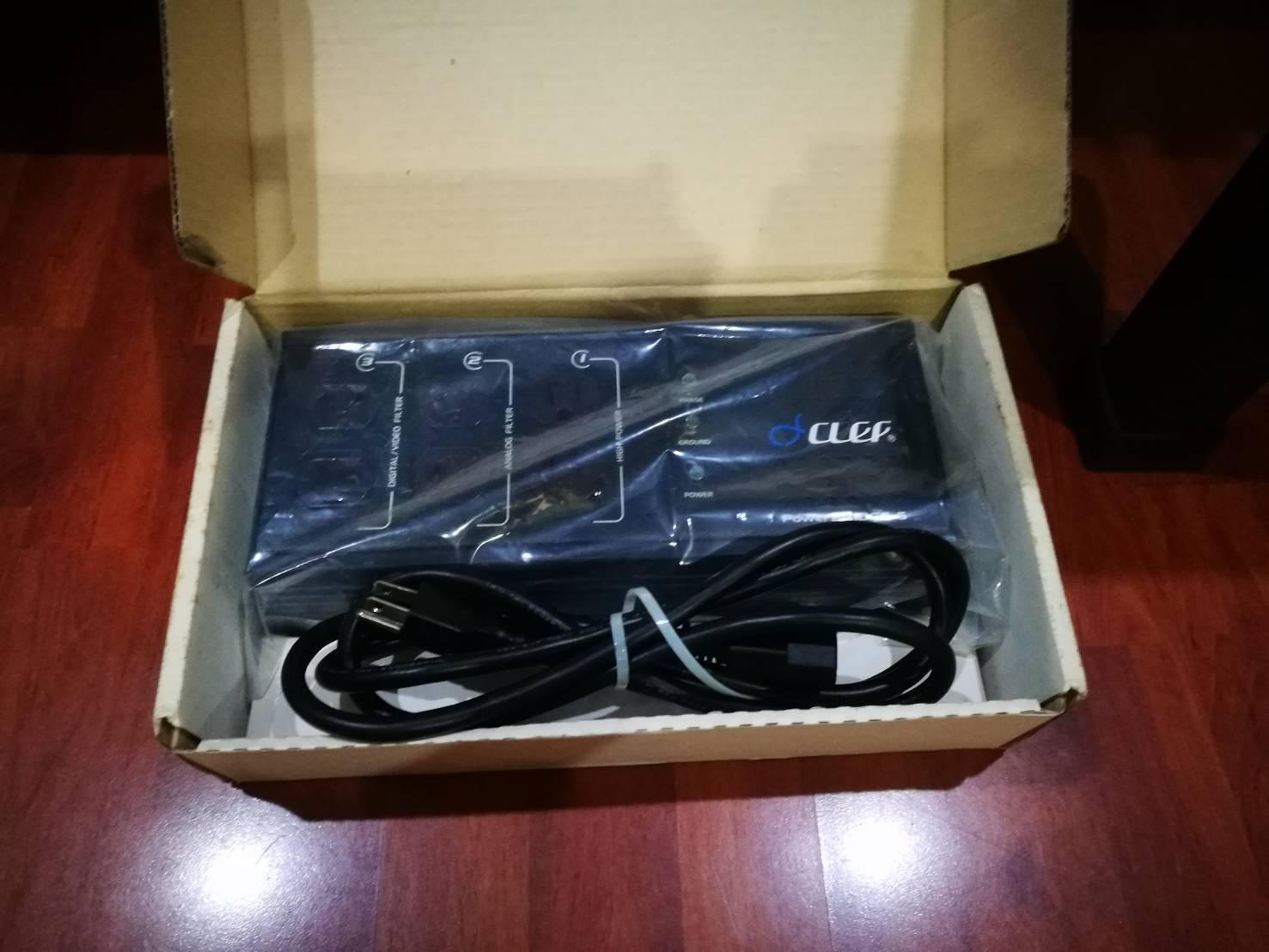 (ขายแล้วครับ) เครื่องกรองไฟ Clef Powerbridge 6