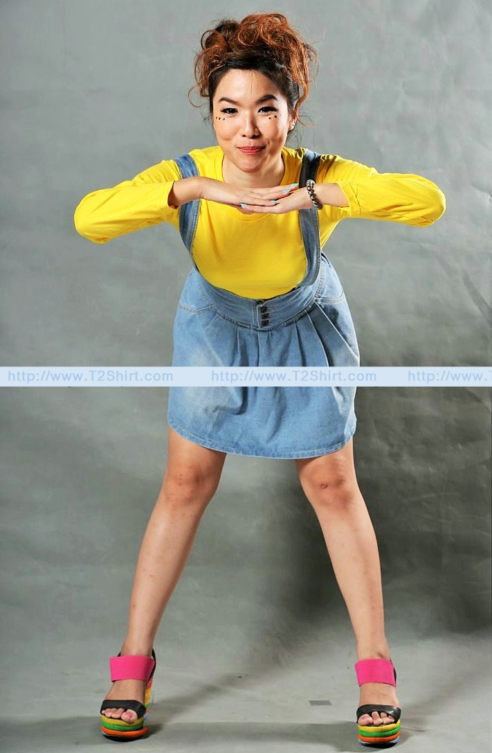 เสื้อยืด คอกลม แขนยาว สีเหลือง Size M