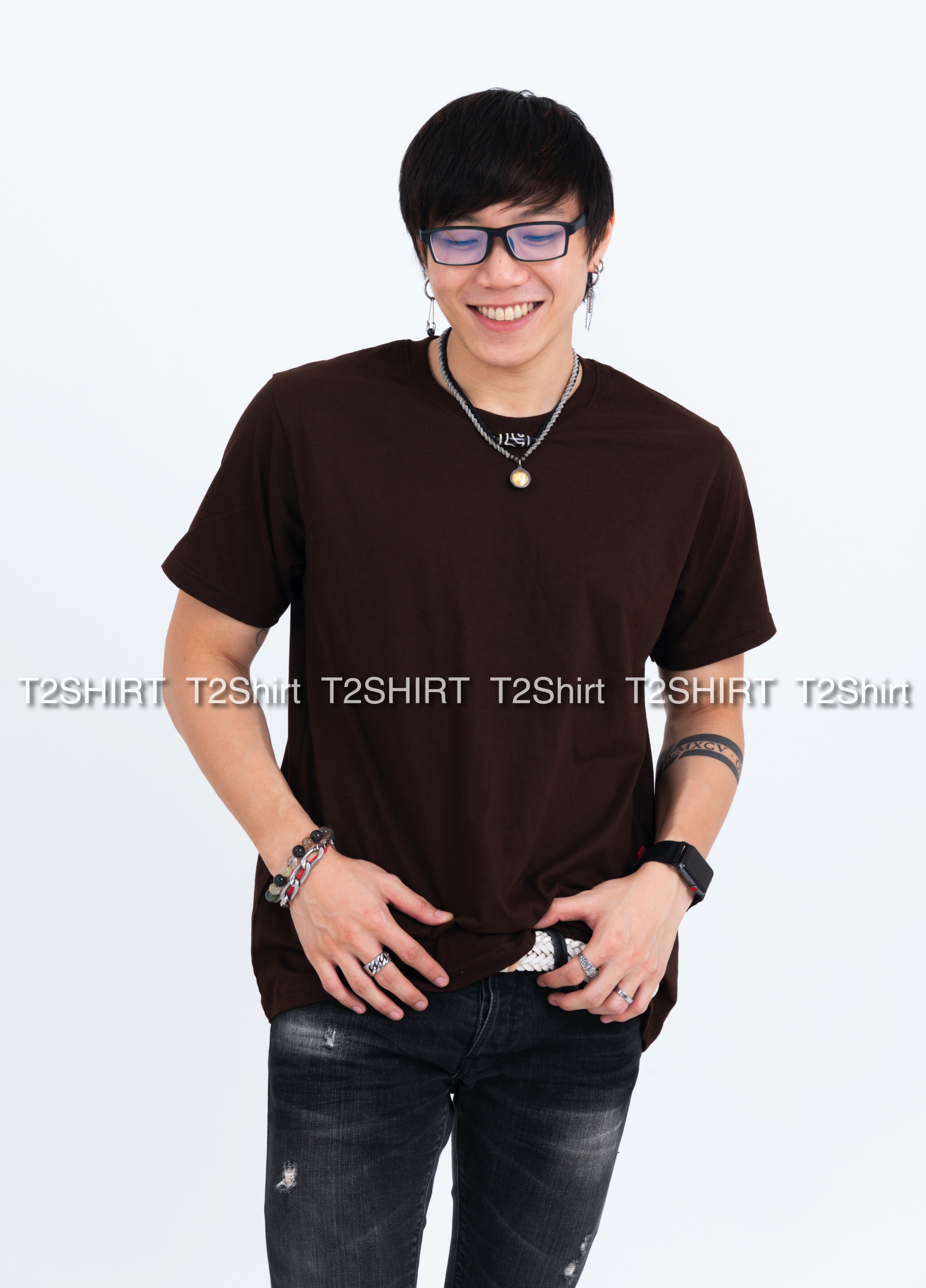 เสื้อยืด คอกลม แขนสั้น สีน้ำตาล Size M