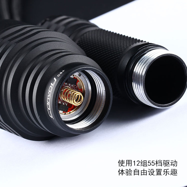 ไฟฉายพกพาคุณภาพสูง Convoy รุ่น C8 New version XPL Hi version รุ่นสีดำ