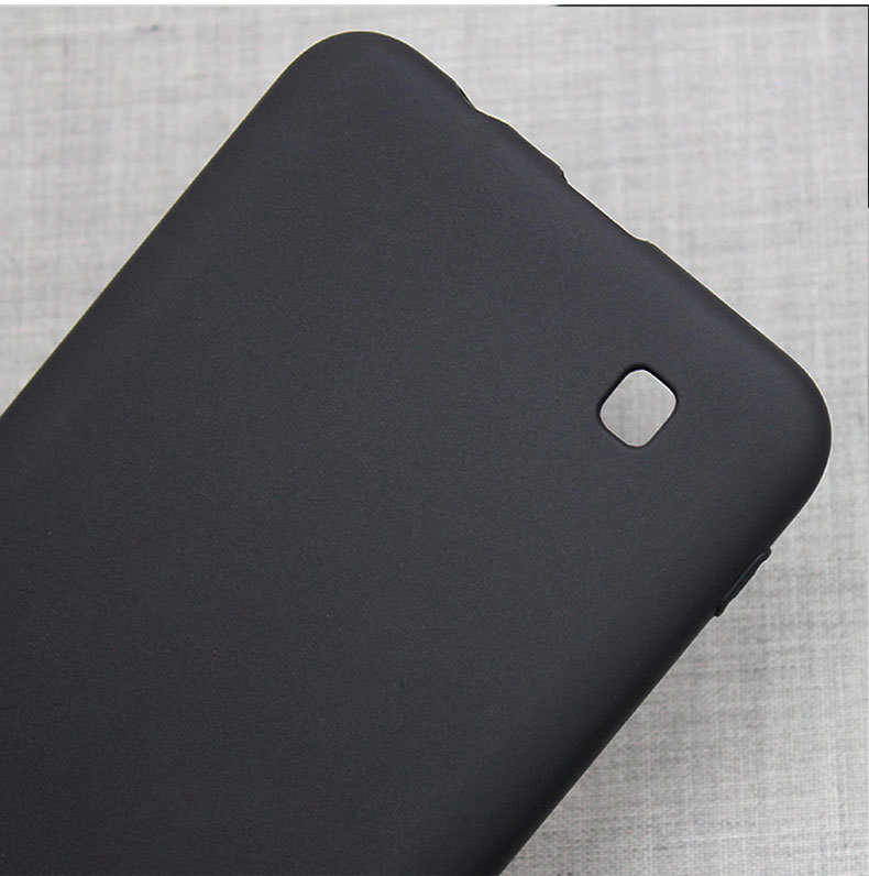 เคส realme Narzo 50i แบบ TPU บางอ่อนเรียบ สีดำ