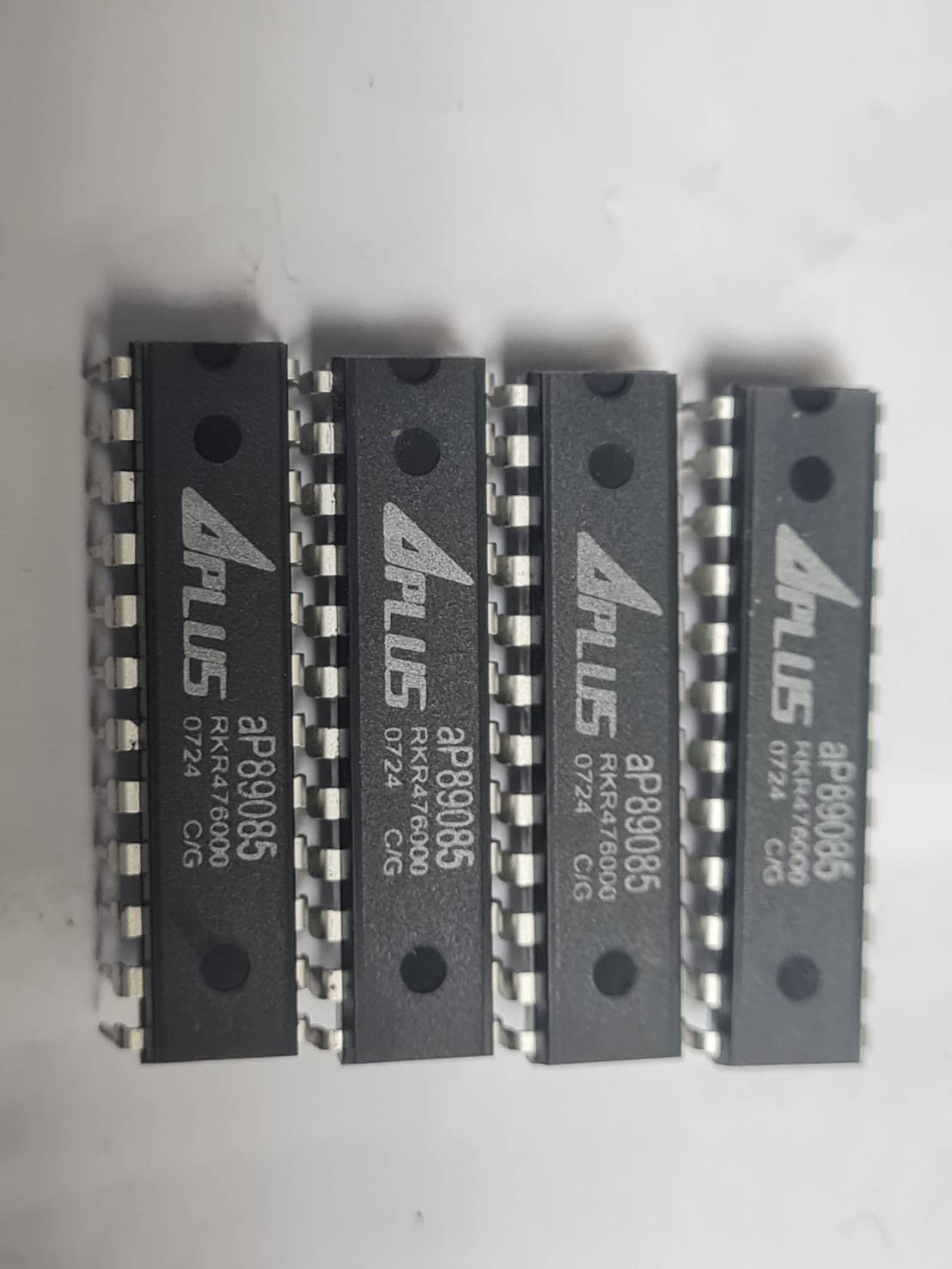 AP89085 DIP-24 (aP89085)
