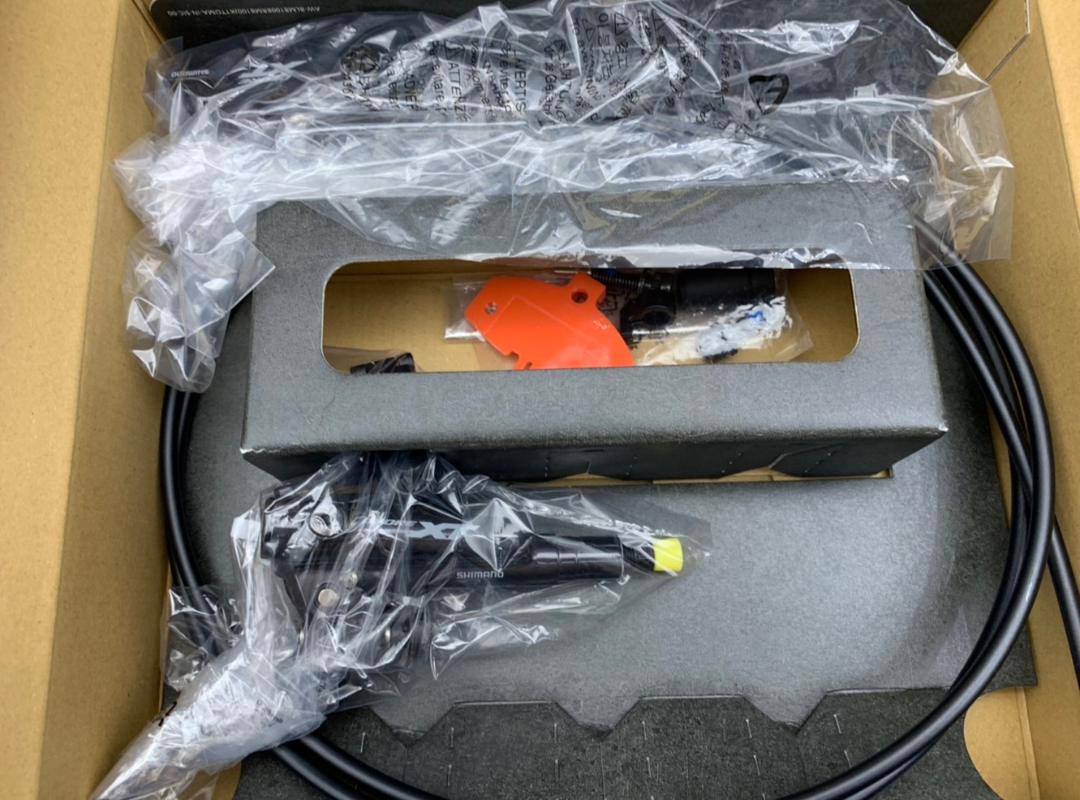 ชุดดิสน้ำมัน XT 12 SPEED BL-M8100 RESIN PADS J-KIT