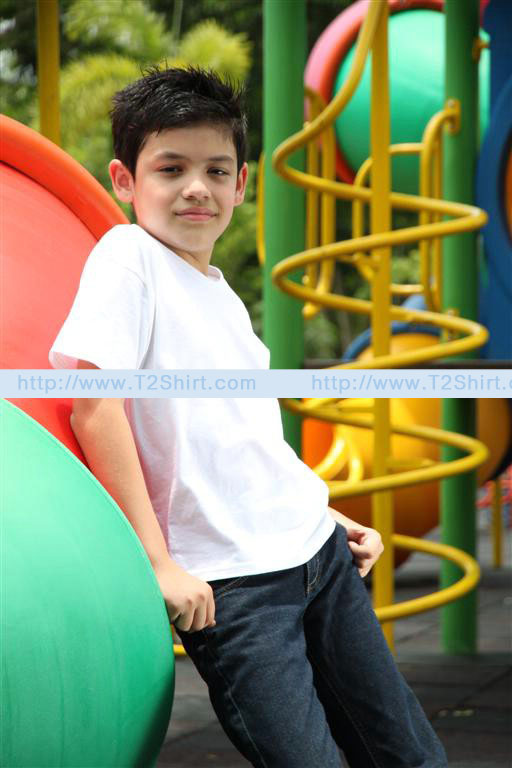 เสื้อยืดเด็ก คอกลม แขนสั้น สีขาว Size S