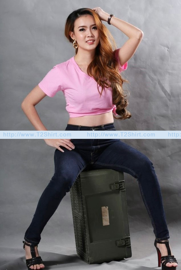 เสื้อยืด คอวี แขนสั้น สีชมพูอ่อน Size L