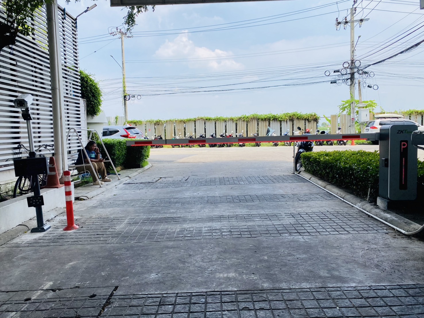 ไม้กั้นรถยนต์ระบบอ่านป้ายทะเบียน