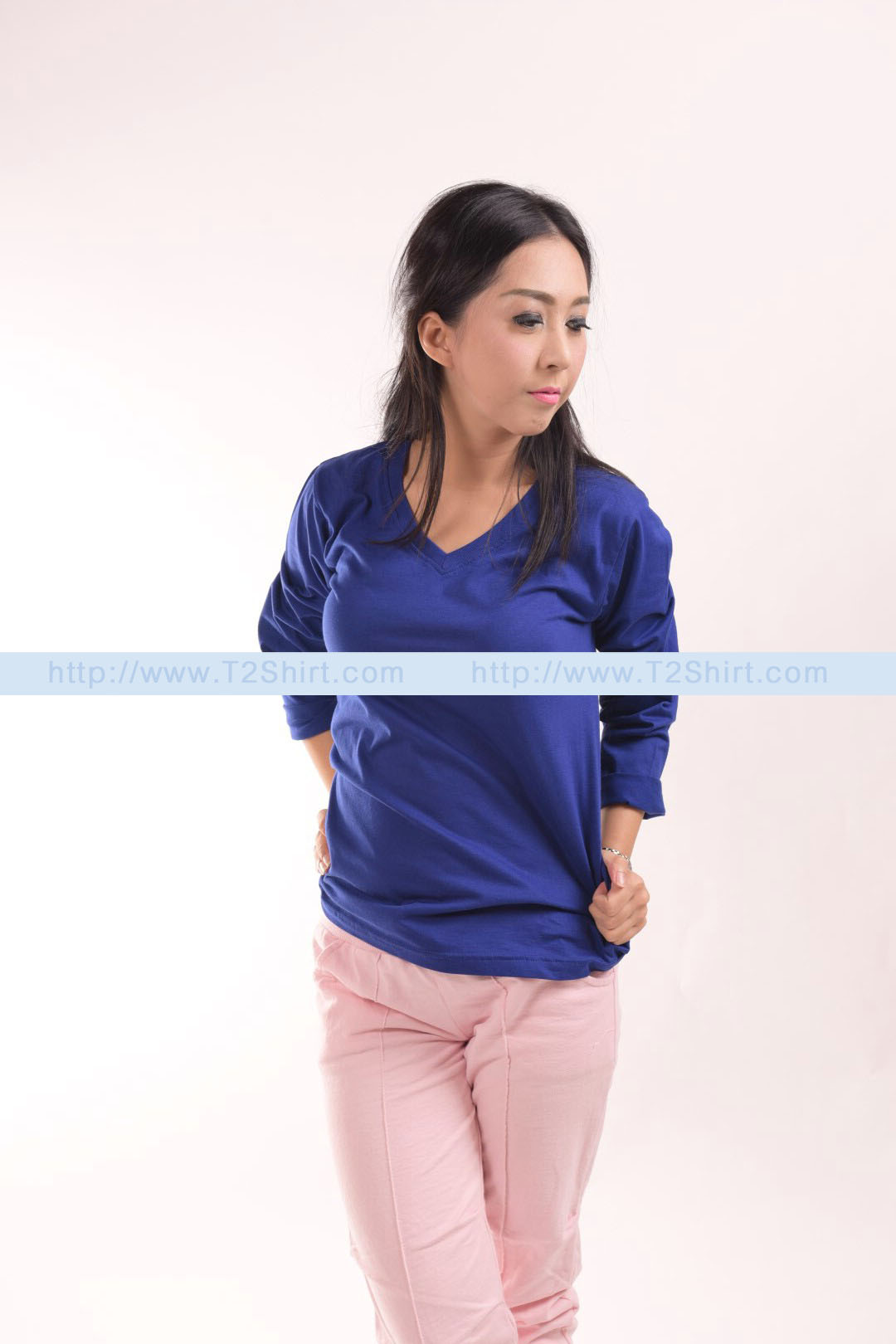 เสื้อยืด คอวี แขนยาว สีน้ำเงิน Size XL