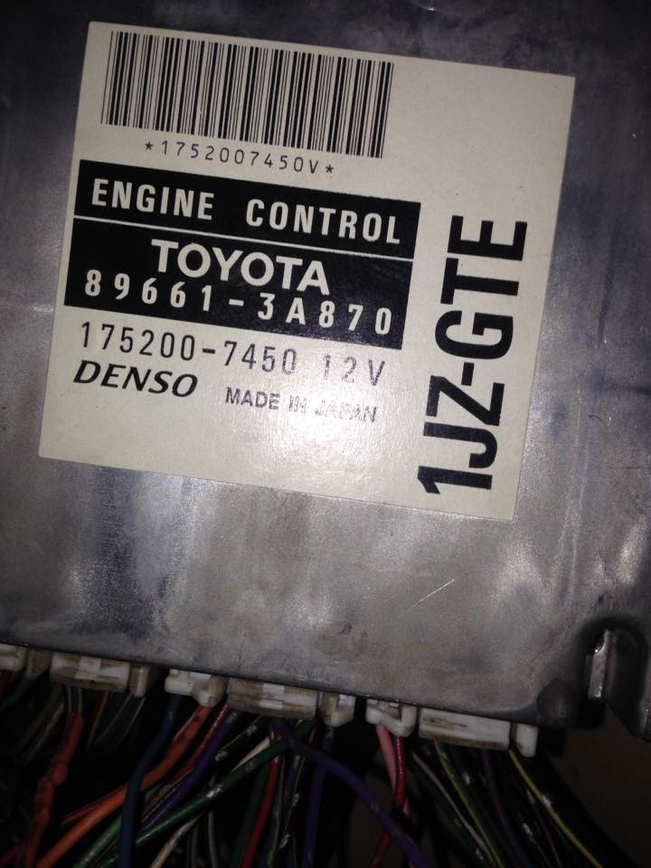 หนังสือ วงจรไฟฟ้า (wiring diagram) รถยนต์ TOYOTA CROWN เครื่องยนต์ 1JZ-GTE VVT-i ปี 1999-02 (JP)
