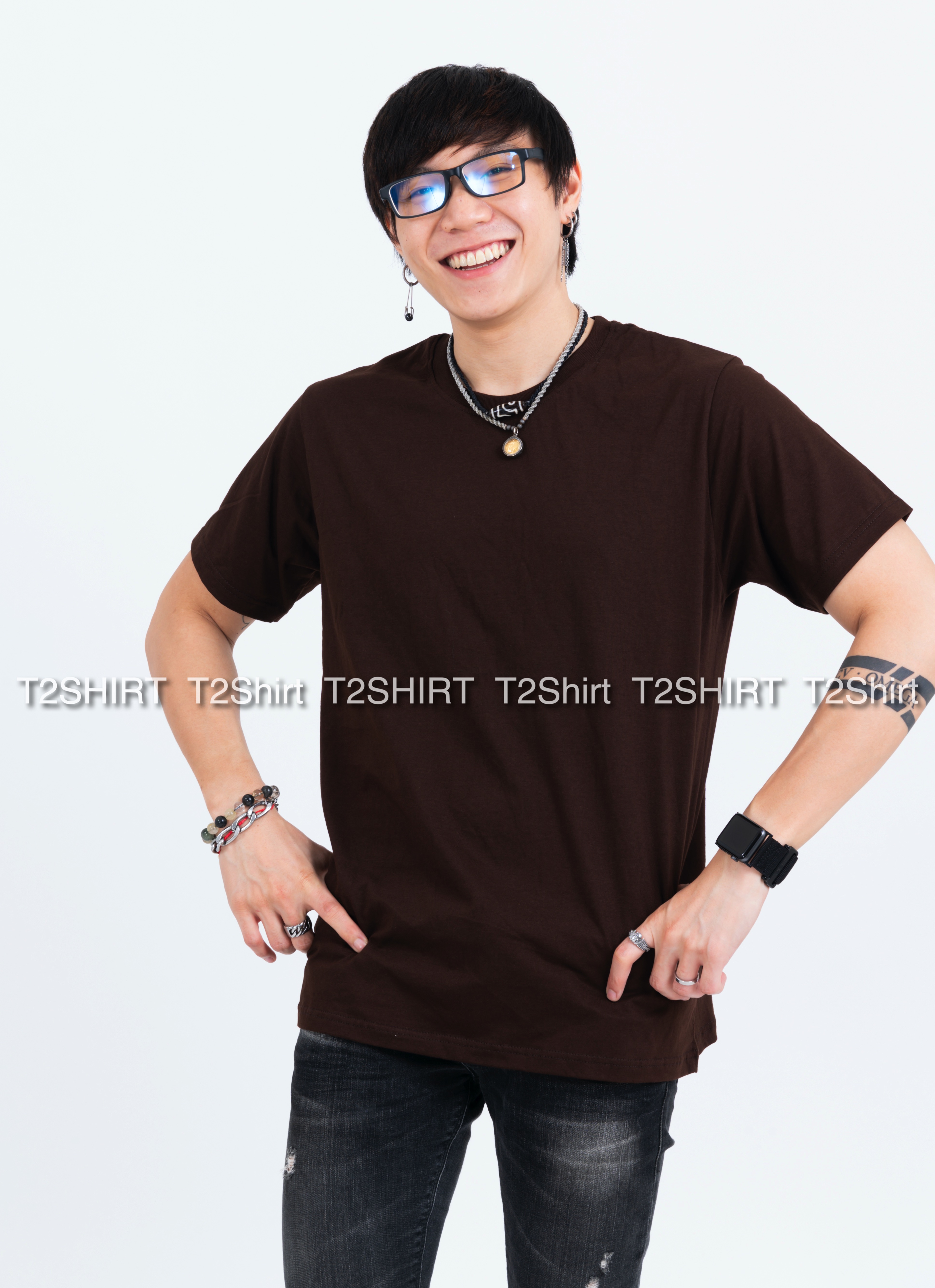 เสื้อยืด คอกลม แขนสั้น สีน้ำตาล Size M