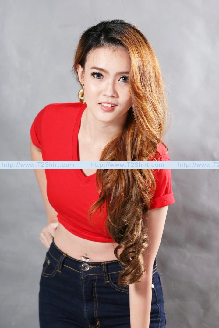เสื้อยืด คอวี แขนสั้น สีแดง Size 3XL