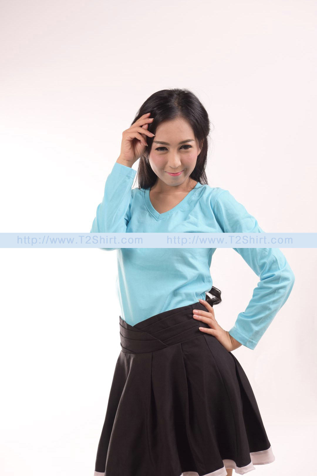 เสื้อยืด คอวี แขนยาว สีฟ้าอ่อน Size XL