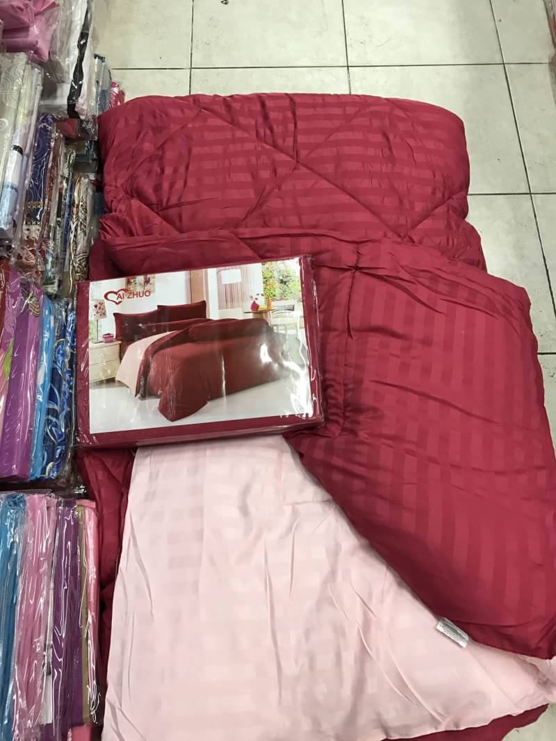 ชุดผ้าปูลายริ้ว ผ้าห่ม 7ฟุต ทูโทน สีสวย เกรดพรีเมี่ยม 4ดาว