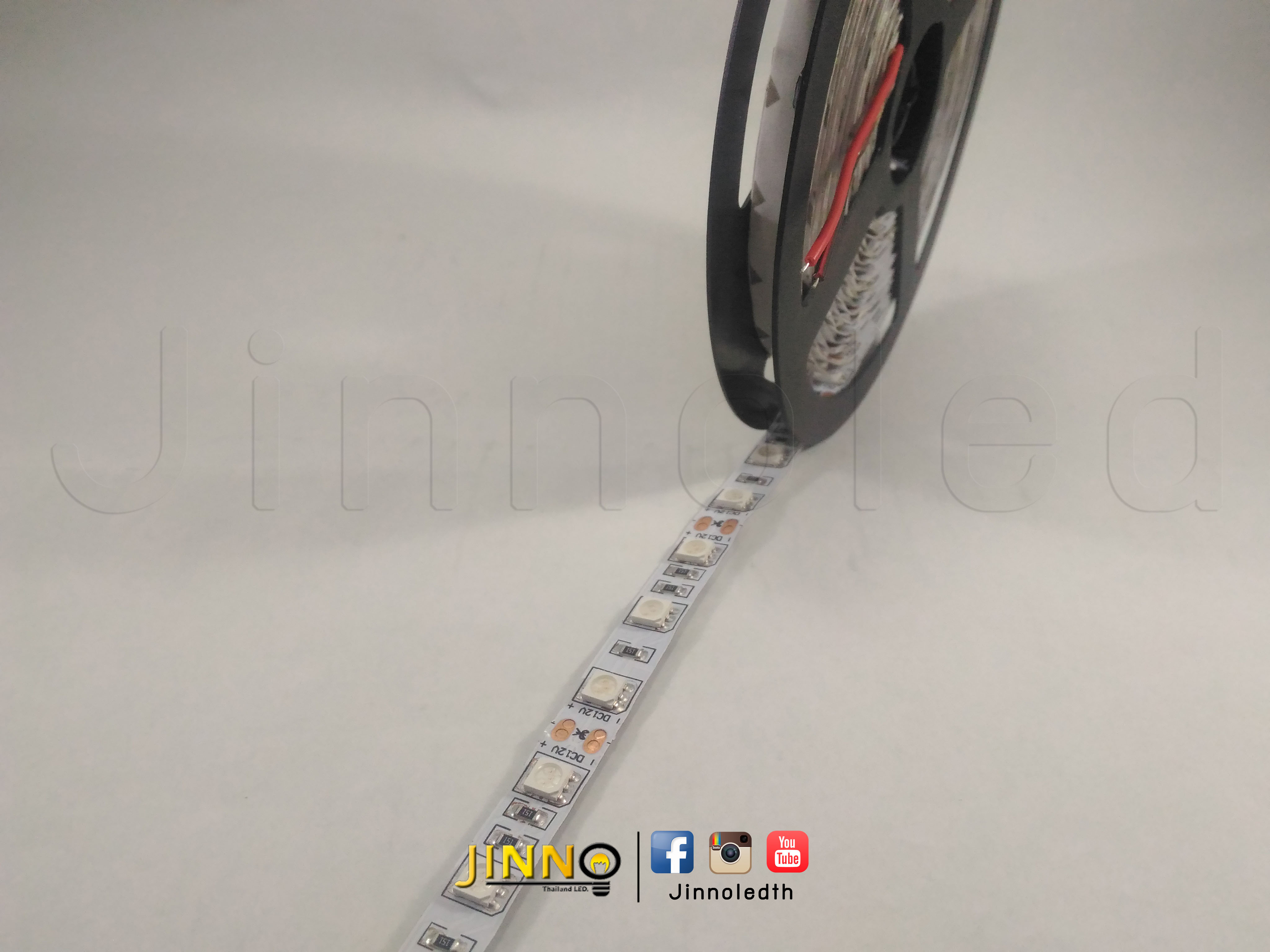 ไฟริบบิ้น 12v รุ่น 5050 IP20 : แบบไม่กันน้ำ