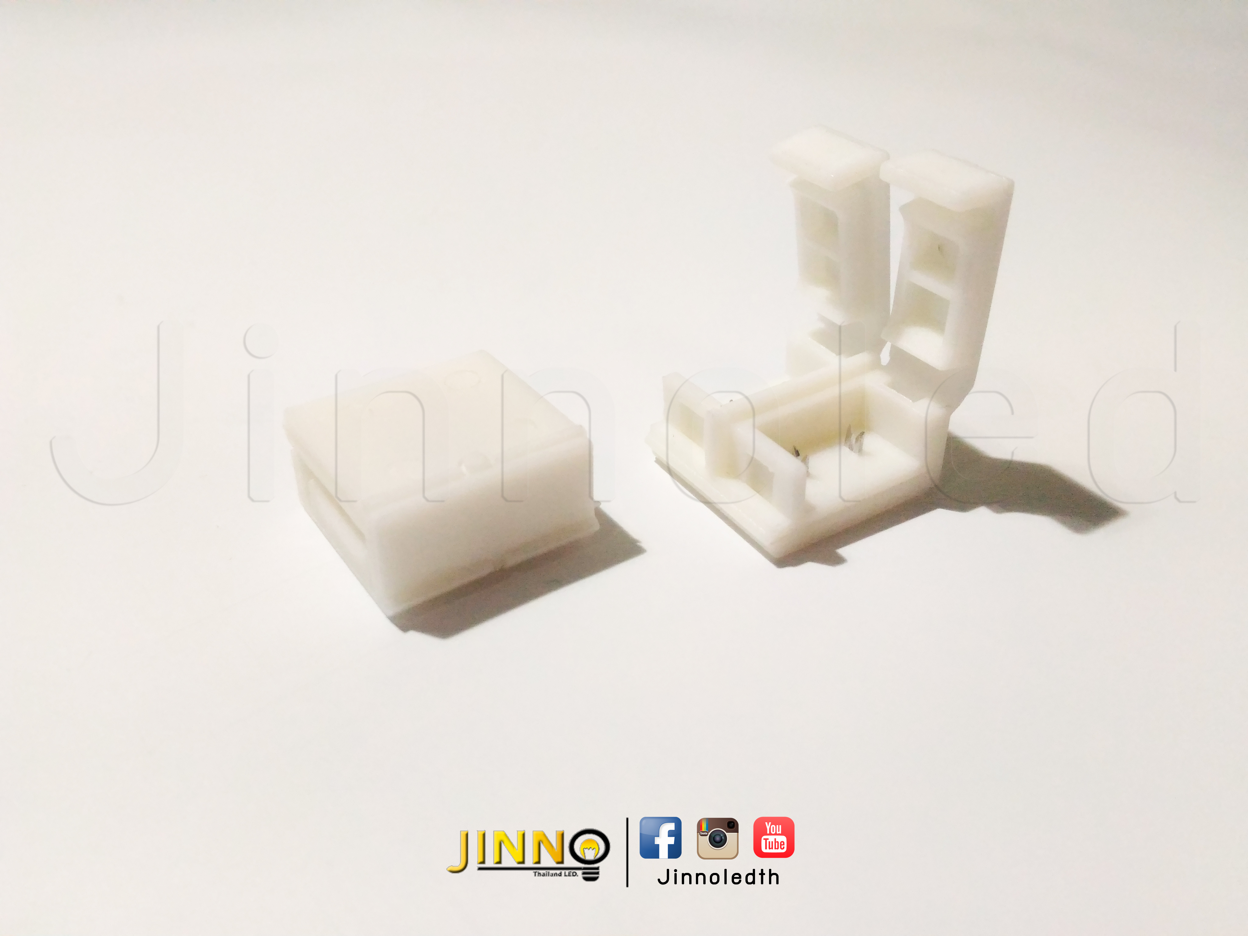 คอนเน็คเตอร์ไฟริบบิ้น 5050 / Connector for 12v strip light 5050