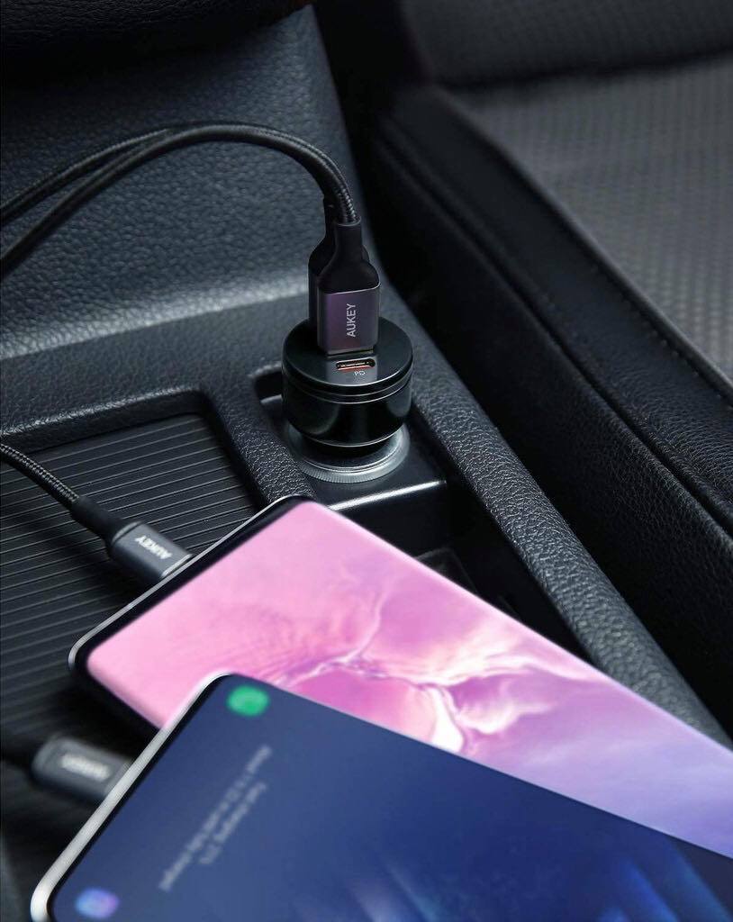 ที่ชาร์จในรถ Aukey PowerAuto 36W Power Delivery Car Charger ชาร์จเร็ว QC 3.0 2 ช่อง ชาร์จเร็ว Power Delivery 1 ช่อง รุ่น CC-Y16