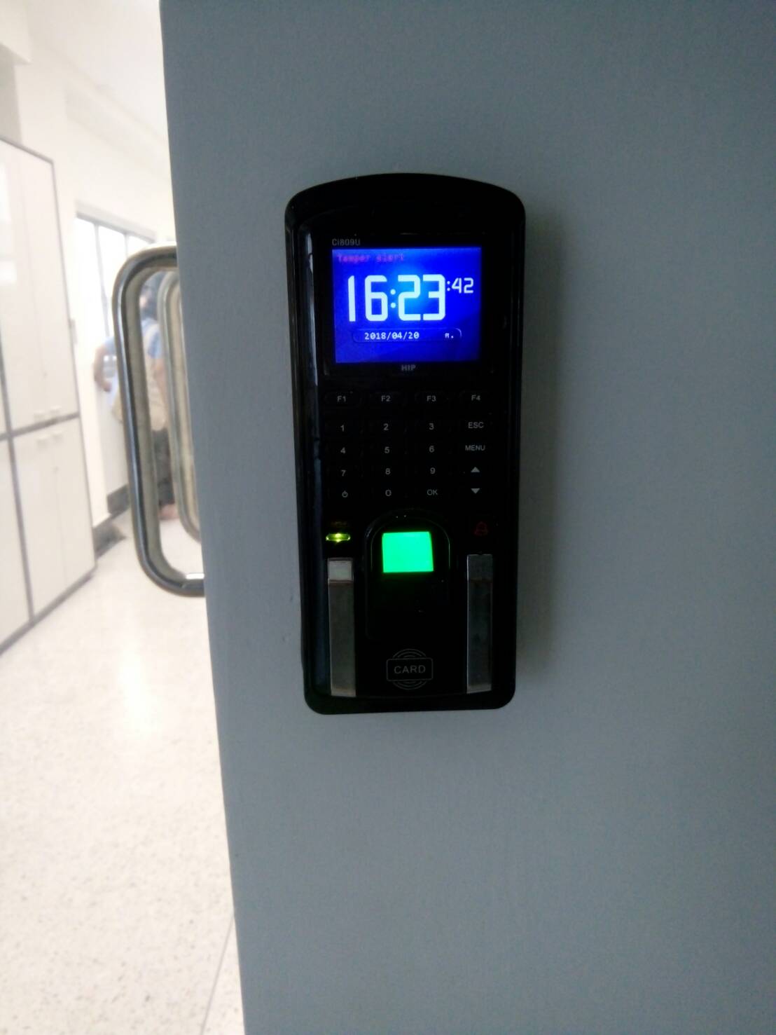 เครื่องสแกนลายนิ้วมือ ci809u