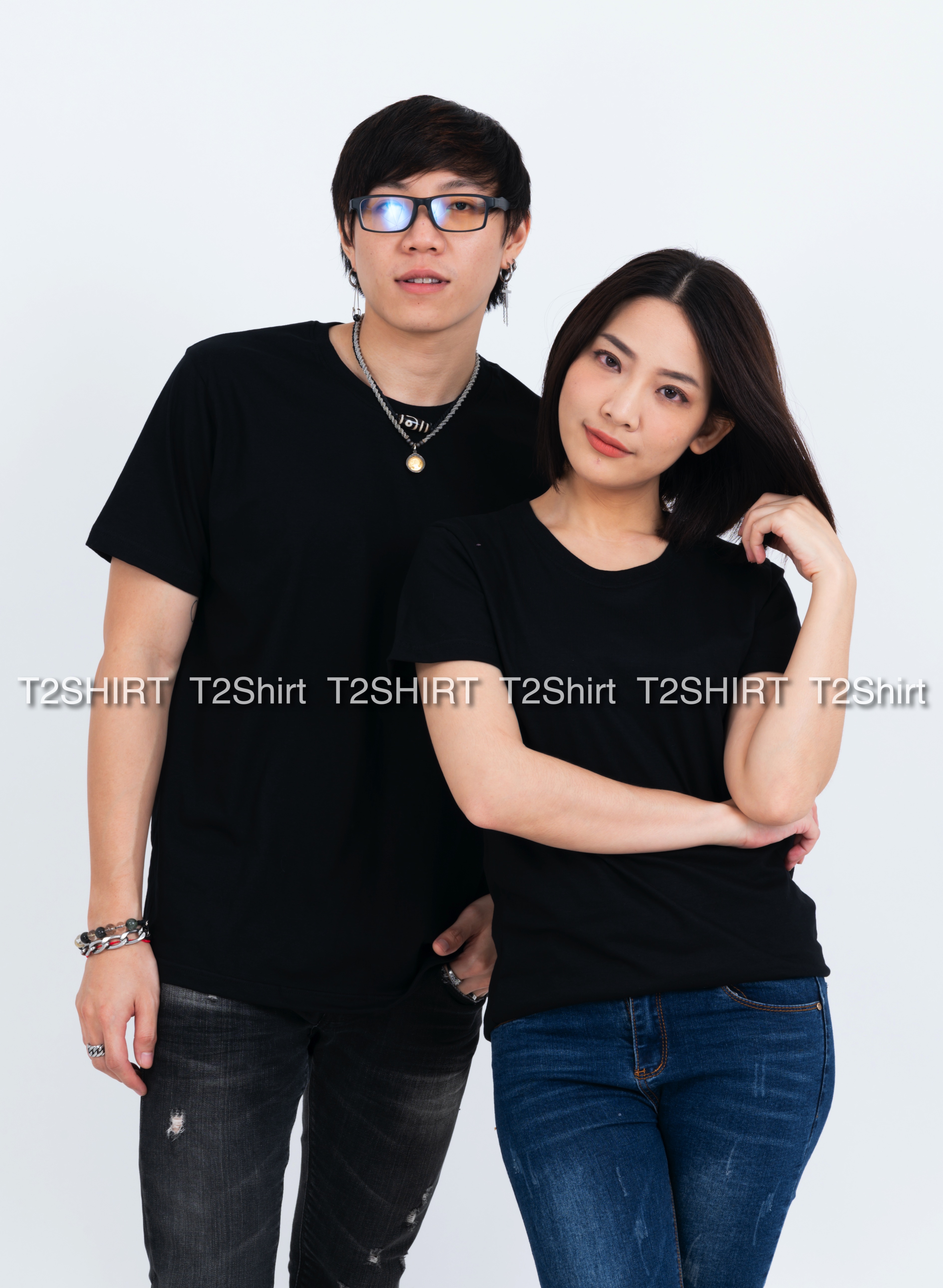 เสื้อยืด คอกลม แขนสั้น สีดำ Size M