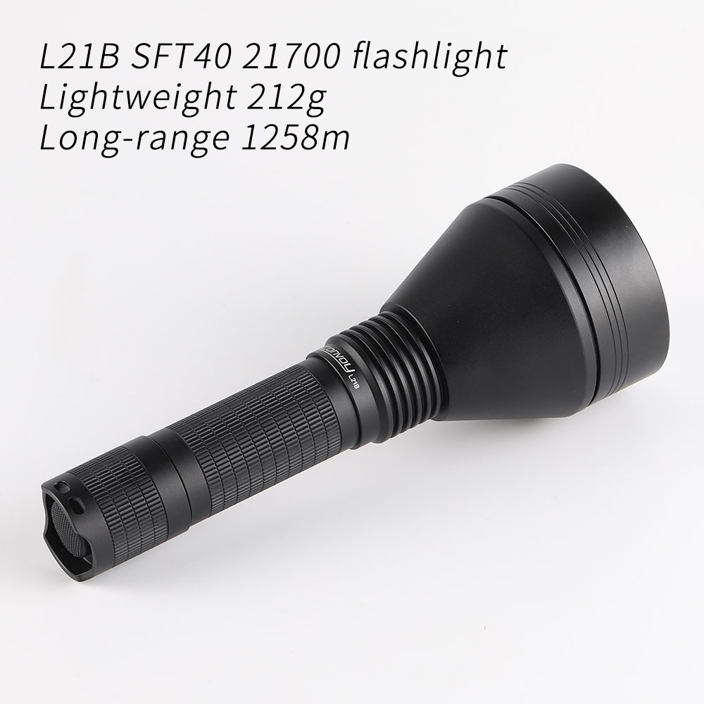 ไฟฉายแรงสูงขนาดกลาง Convoy L21B หลอด SFT40 6000K 2000 Lm Long Range 1258 m