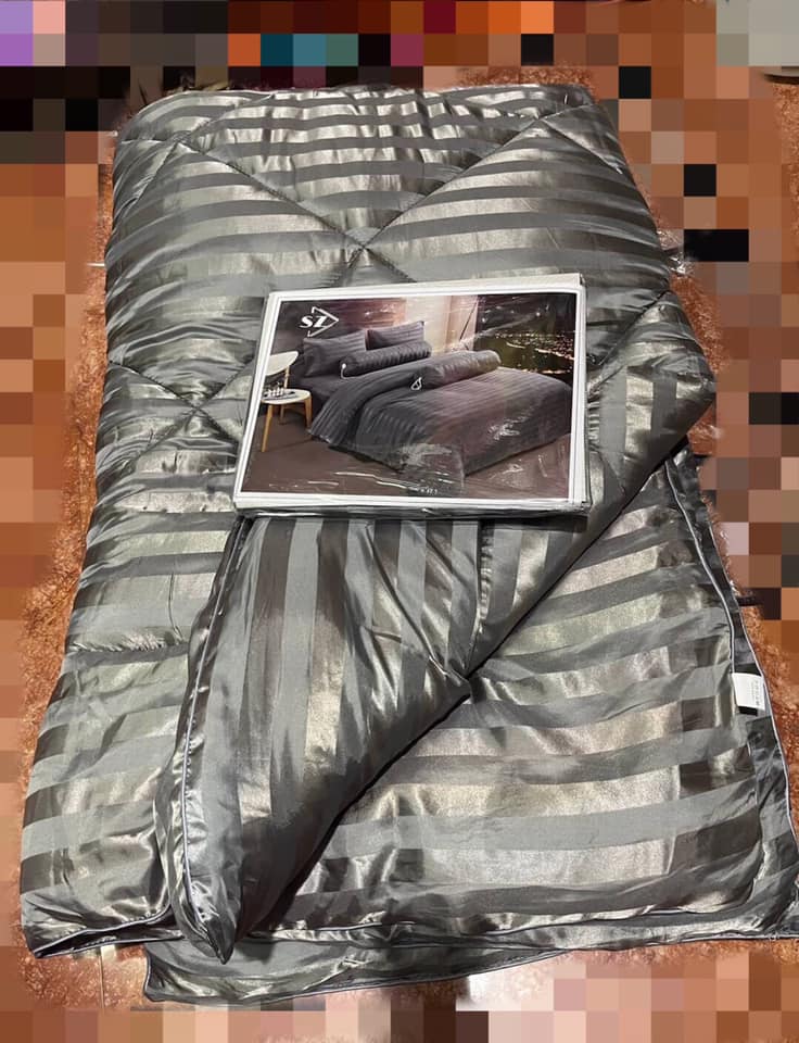 ชุดนวมลายริ้วชัดเจน เงางาม เกรดซุปเปอร์พรีเมี่ยม ระดับเกรดโรงแรม 5 star ผ้าสวยหนา