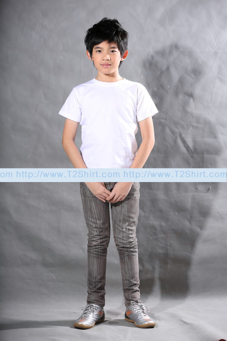เสื้อยืดเด็ก คอกลม แขนสั้น สีขาว Size M