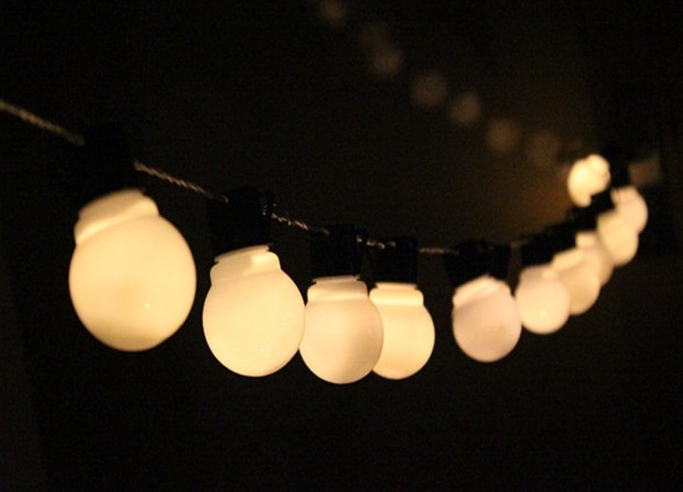 ส่งฟรี ไฟเชอรี่led ไฟปิงปองled 20 ลูก : ขนาด 5 ซม - สีวอร์มไวท์ /Ping pong ball led 20 leds : 5 cm. size - Warm white