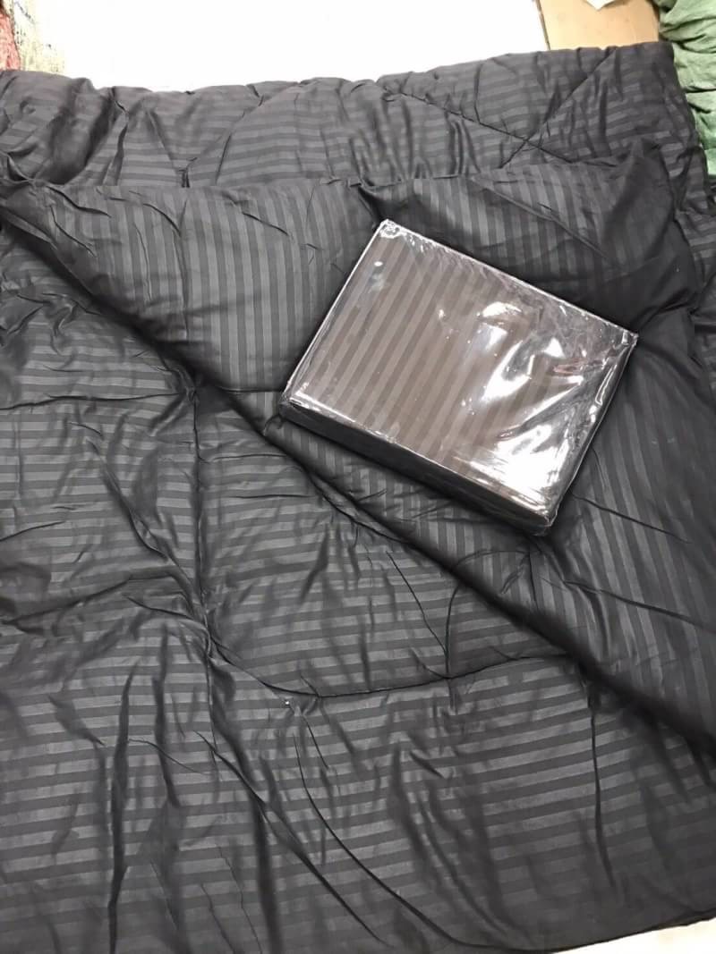 ชุดผ้าปูลายริ้ว ผ้าห่ม 7ฟุต ทูโทน สีสวย เกรดพรีเมี่ยม 4ดาว