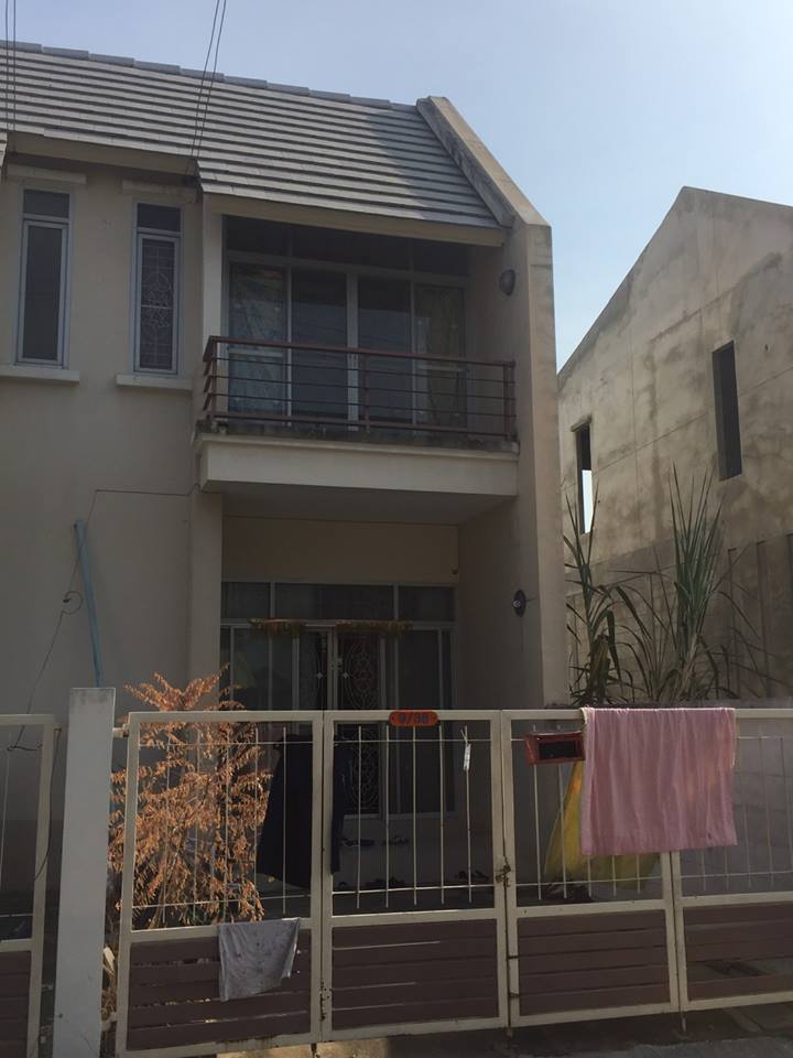 ทาวน์เฮาส์ 2 ชั้น 16 ตรว. หมู่บ้านปทุมลาดหลุมแก้ว (ปทุม146)