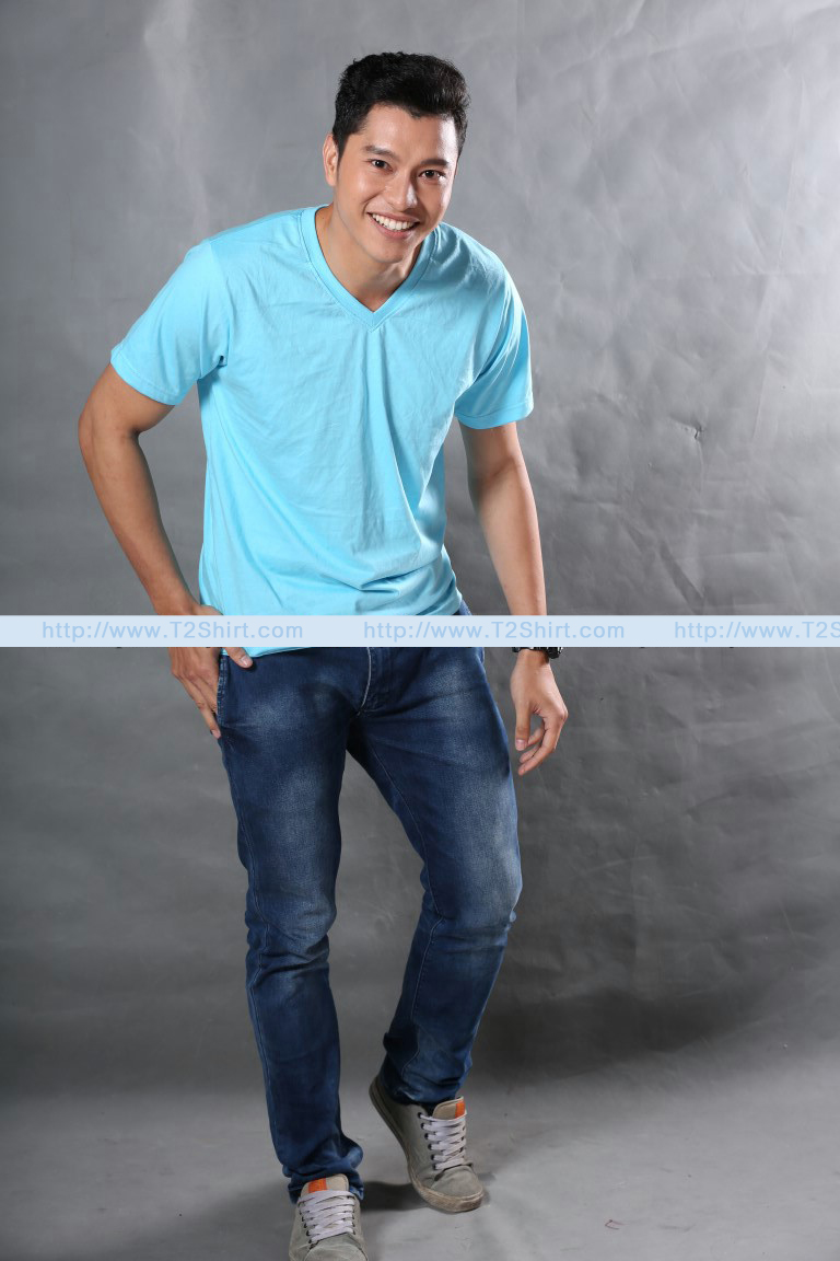 เสื้อยืด คอวี แขนสั้น สีฟ้าอ่อน Size 2XL