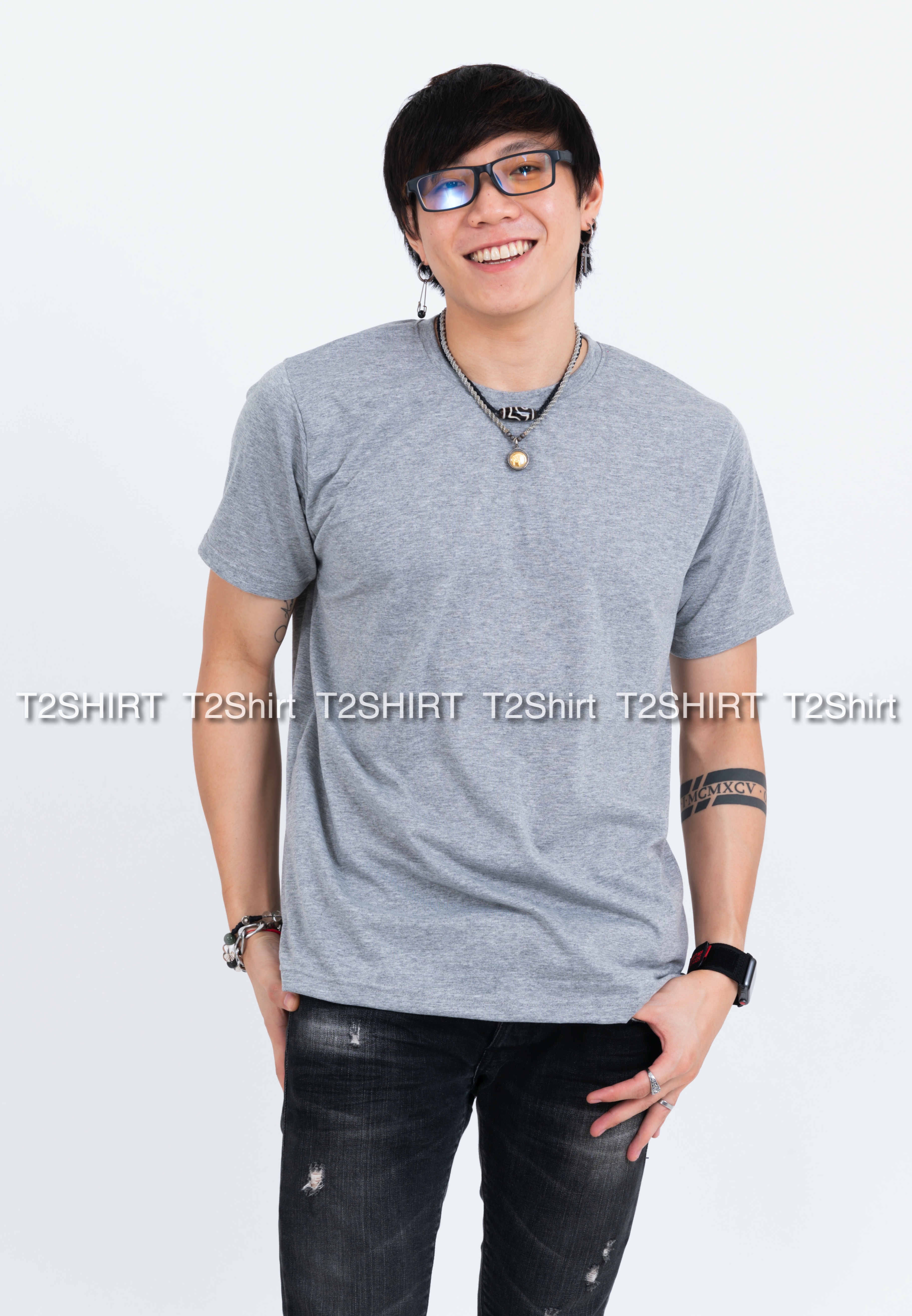 เสื้อยืด คอกลม แขนสั้น สีเทาท็อปดาย Size M