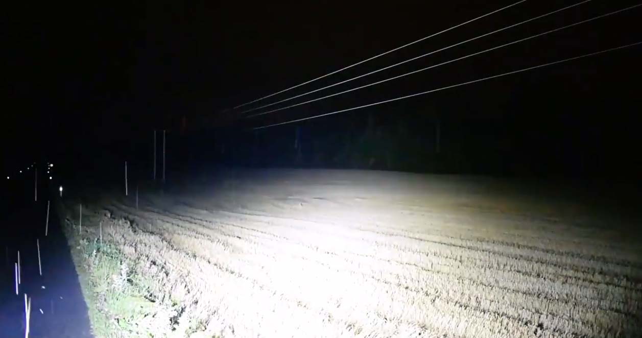 ไฟฉายแรงสูงส่องไกล ขนาดกลาง Skywolfeye T162 26650