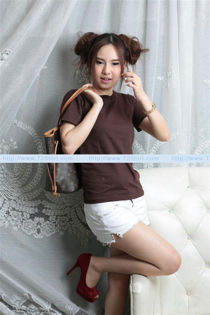 เสื้อยืด คอกลม แขนสั้น สีน้ำตาล Size S