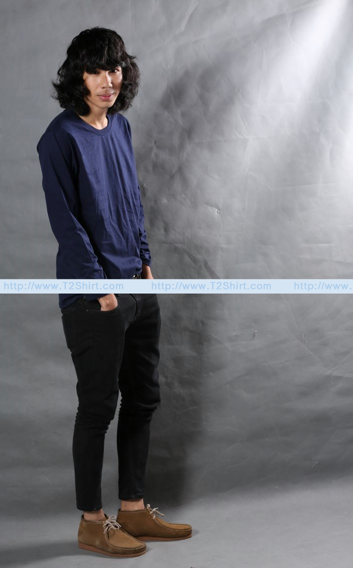 เสื้อยืด คอกลม แขนยาว สีกรมท่า Size S
