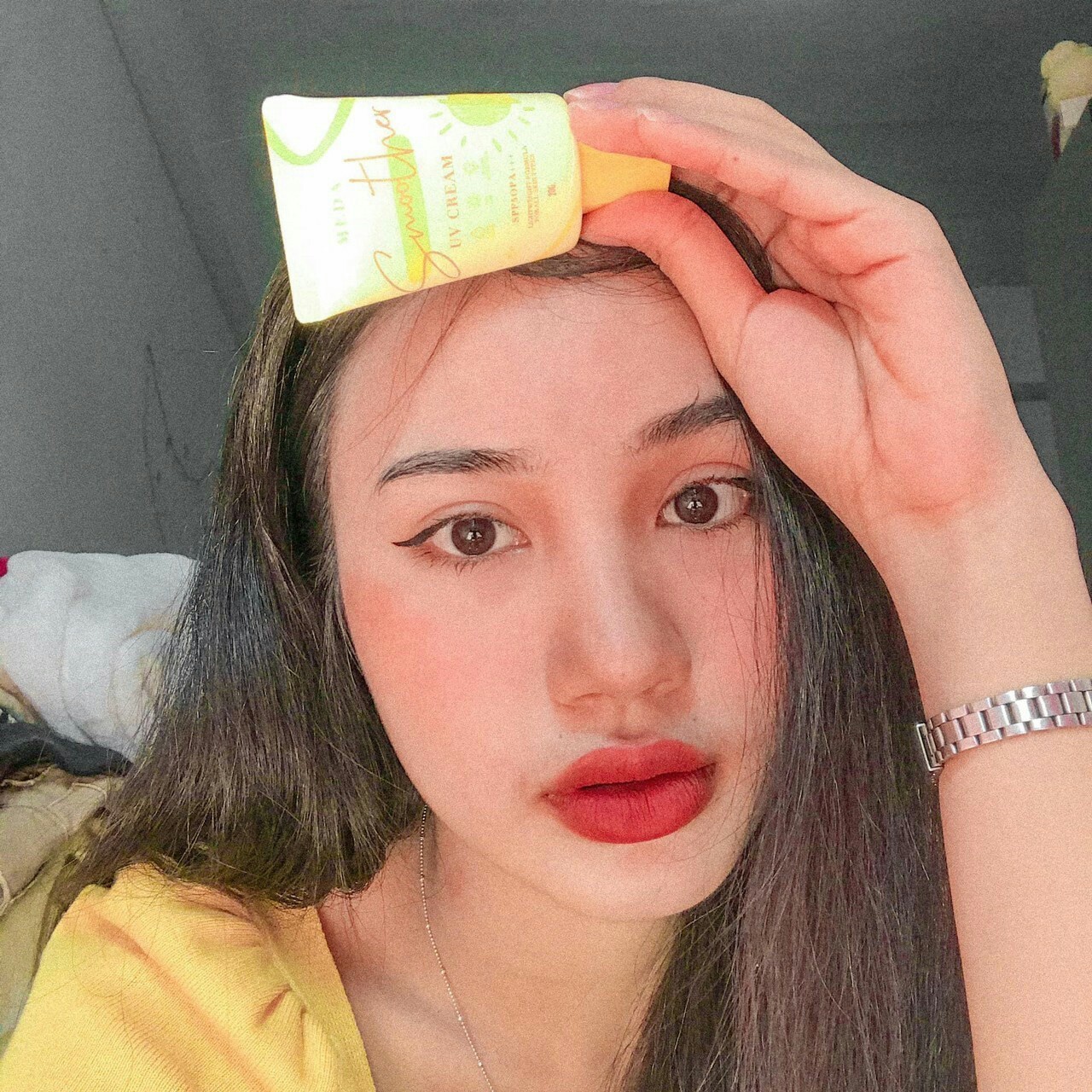 ครีมกันแดดผิวหน้า ราคาถูกและดี SPF50 PA+++ ยี่ห้อ MEDA